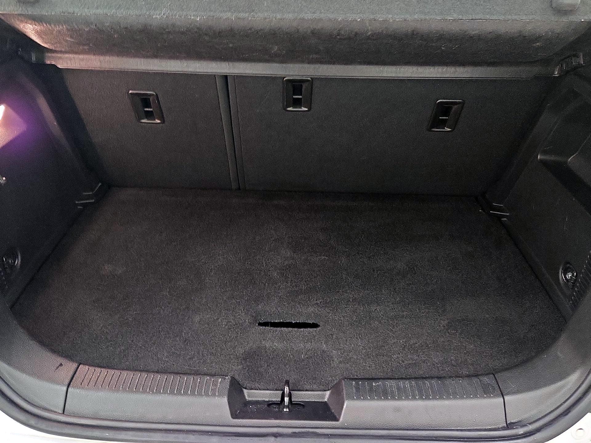 Thumbnail: 2015 Chevrolet Sonic - 19