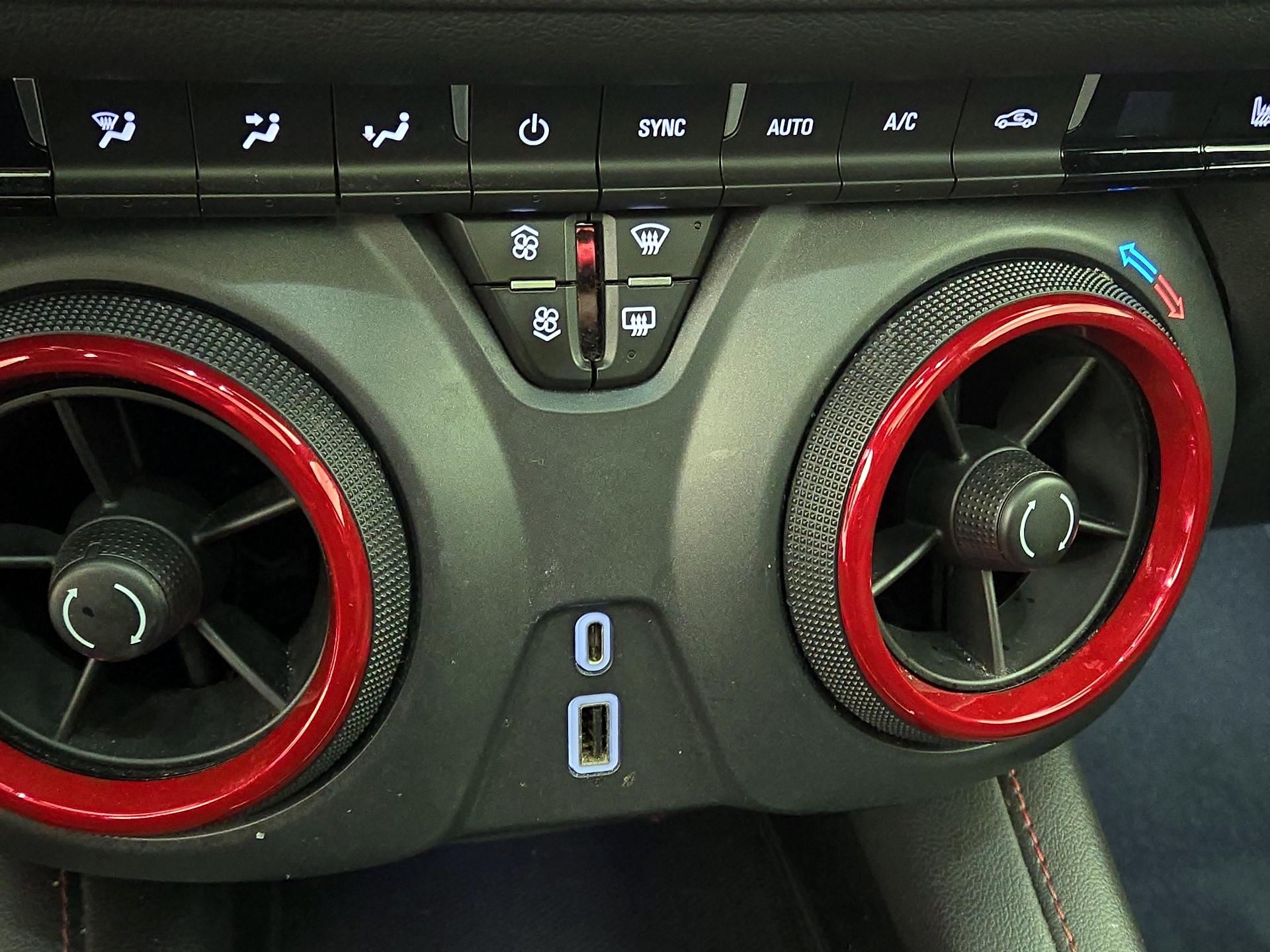 Thumbnail: 2021 Chevrolet Blazer - 18