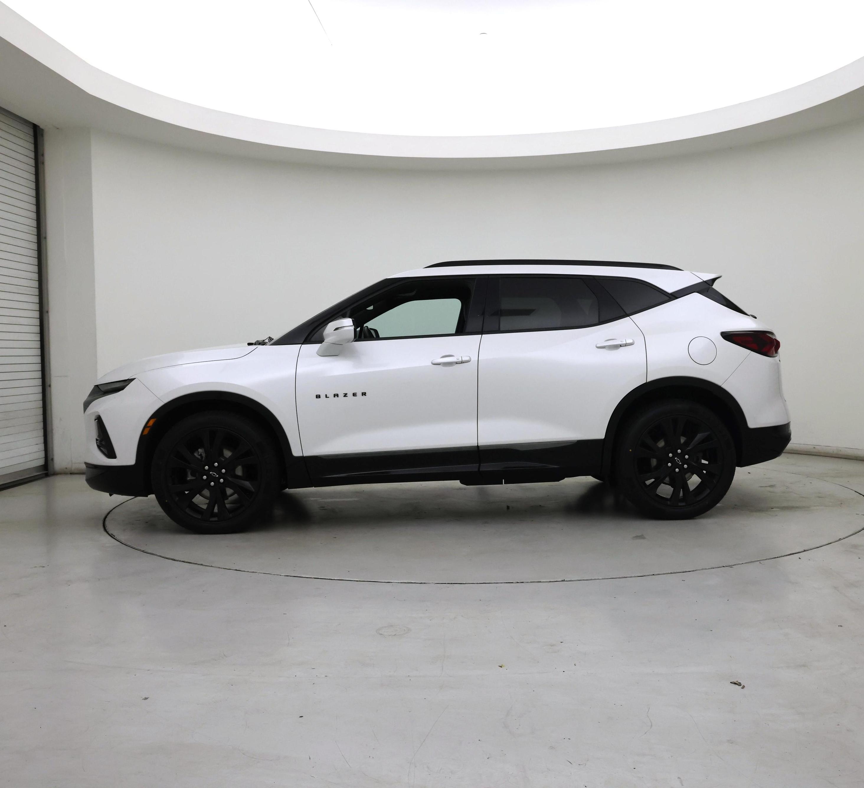 Thumbnail: 2021 Chevrolet Blazer - 3