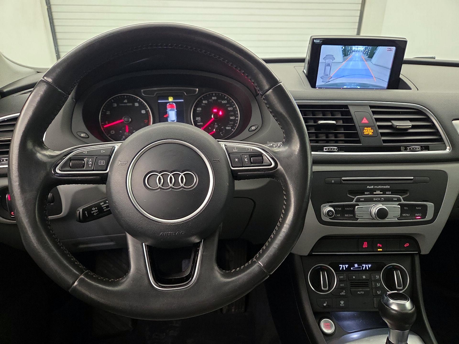 Thumbnail: 2017 Audi Q3 - 10