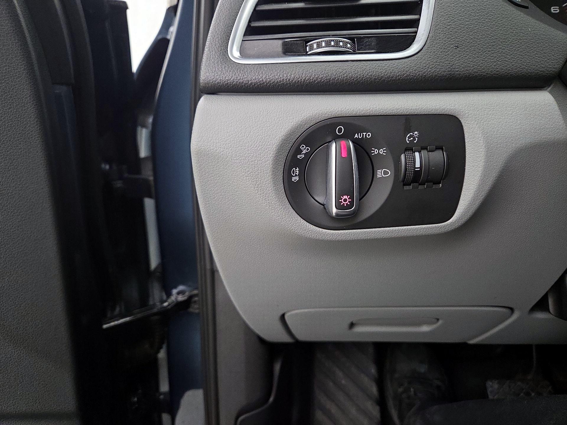 Thumbnail: 2017 Audi Q3 - 13