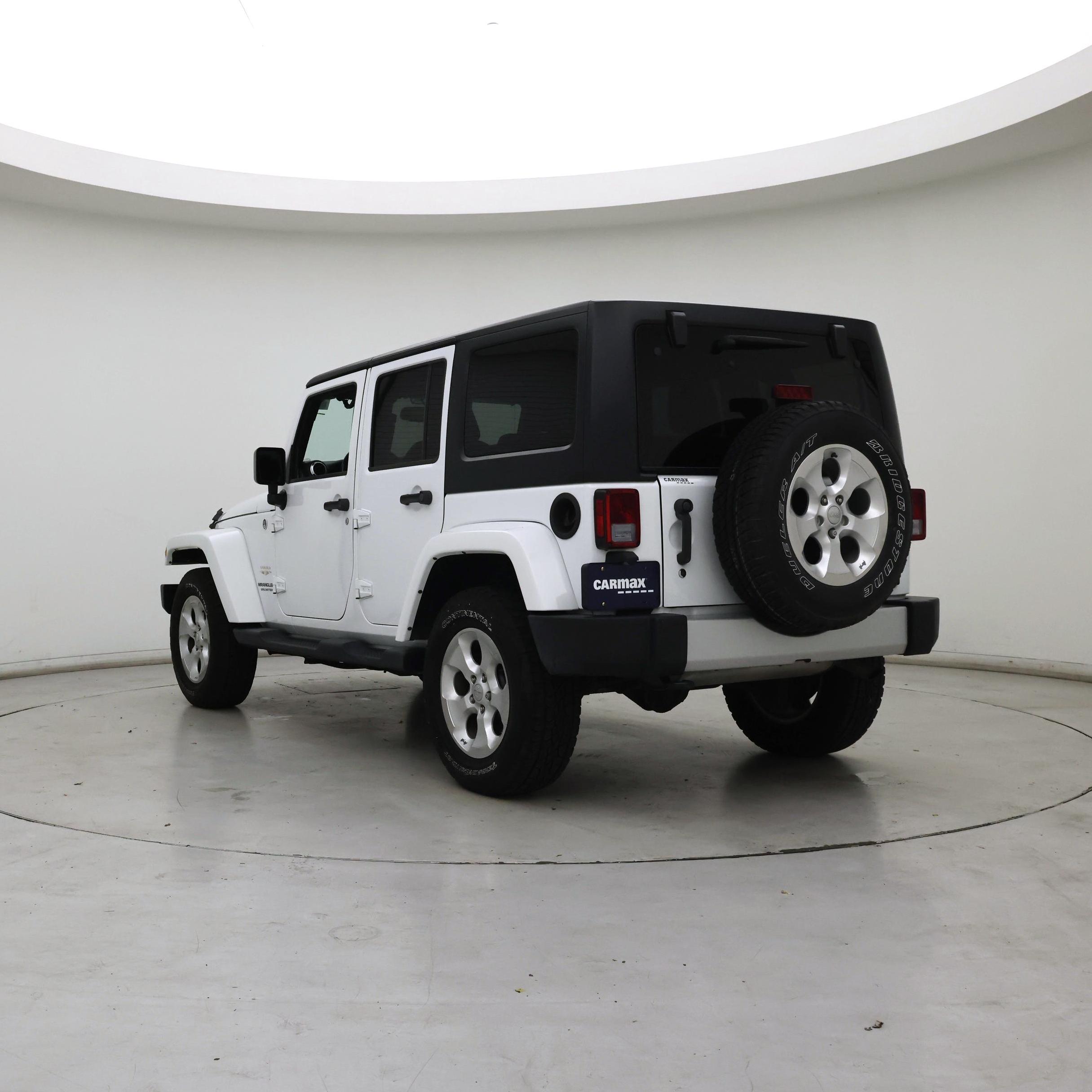 Thumbnail: 2015 Jeep Wrangler - 2