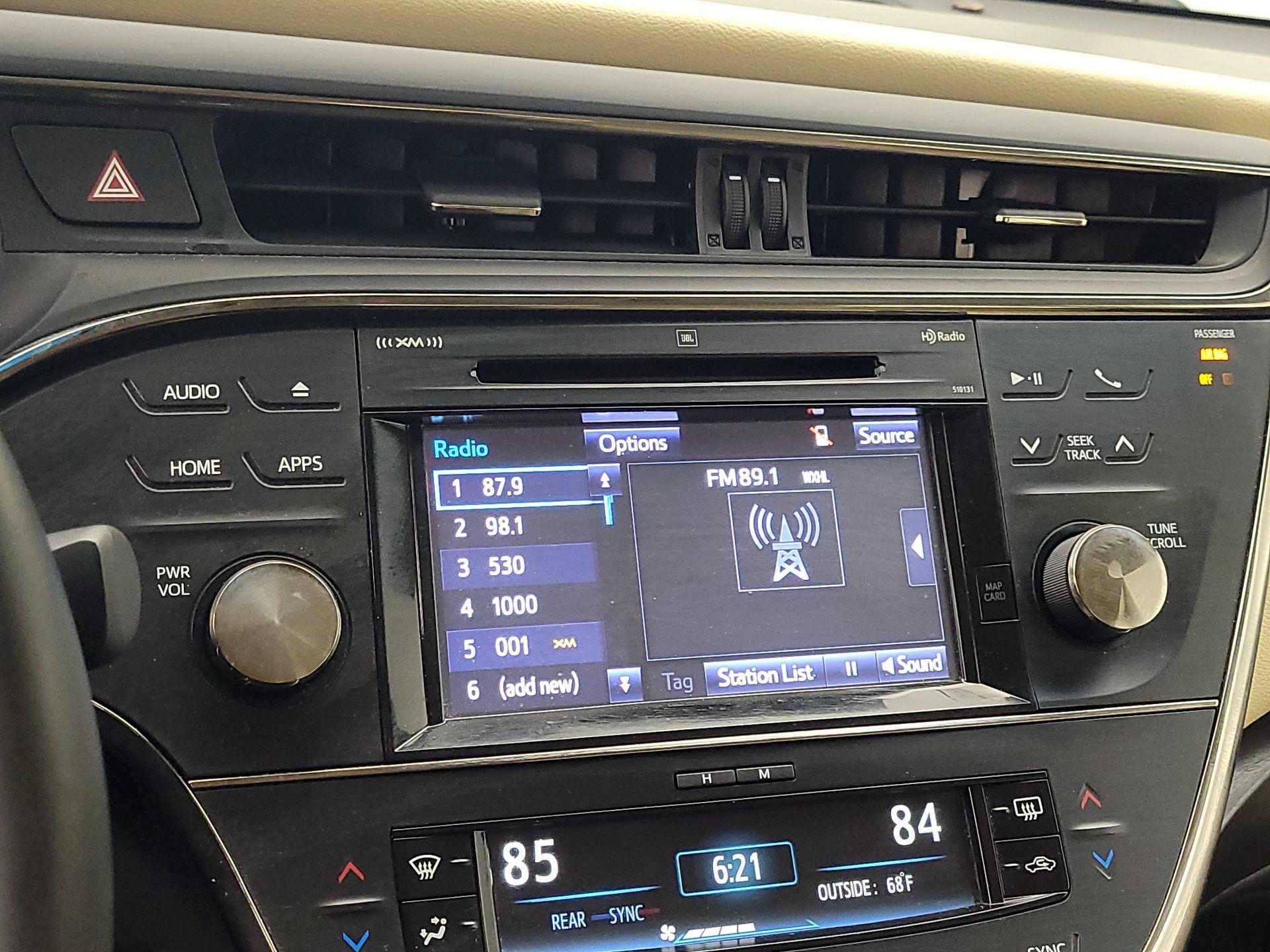 Thumbnail: 2017 Toyota Avalon - 15