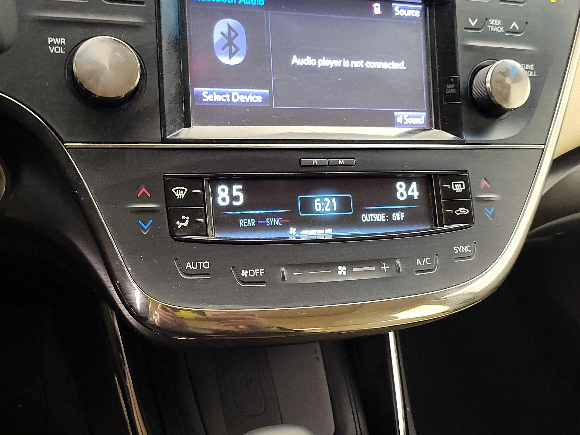 Thumbnail: 2017 Toyota Avalon - 16