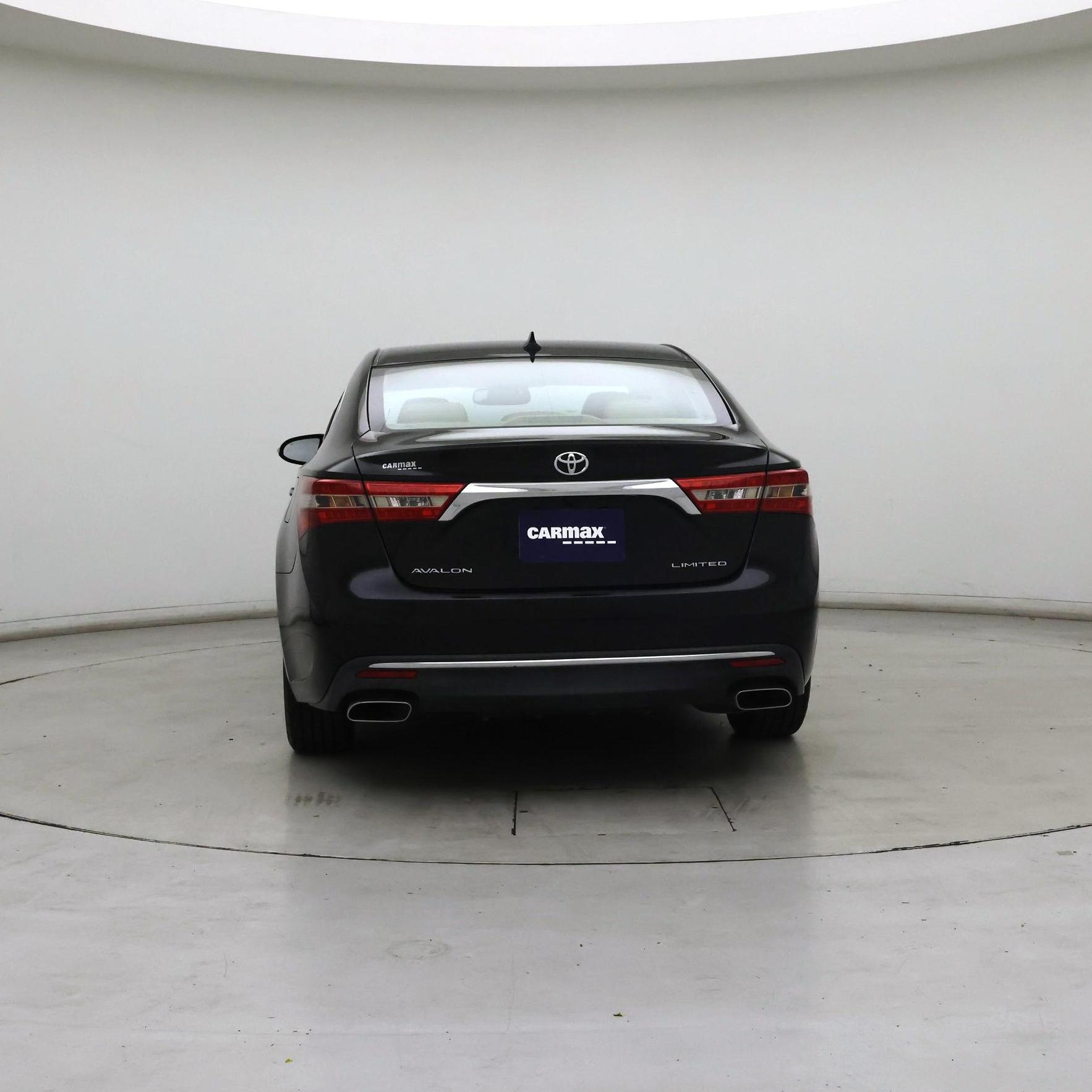 Thumbnail: 2017 Toyota Avalon - 6