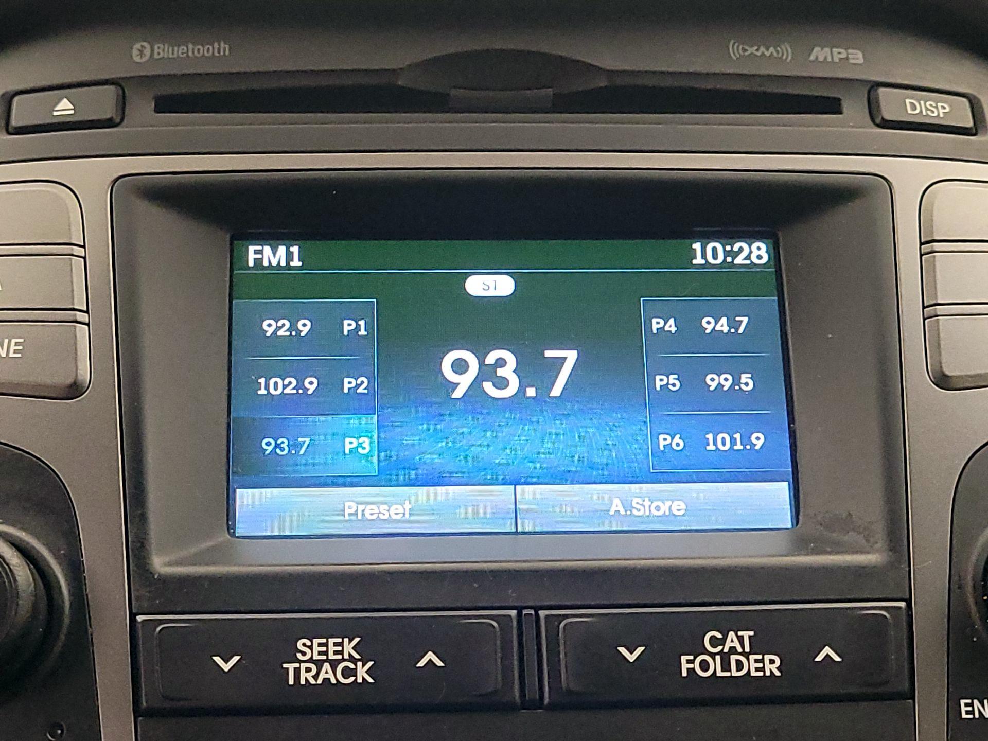 Thumbnail: 2014 Hyundai Tucson - 15