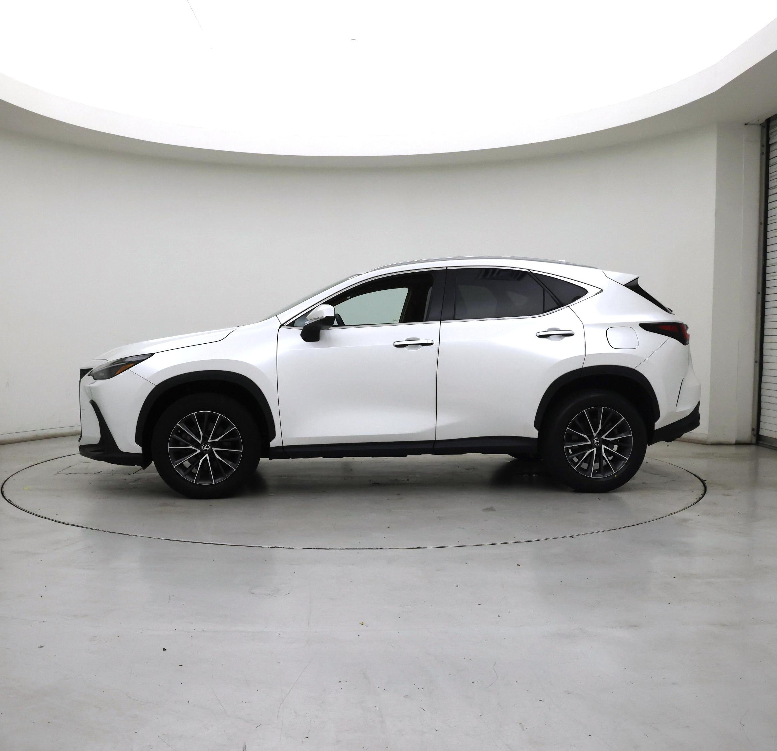 Thumbnail: 2022 Lexus NX - 3