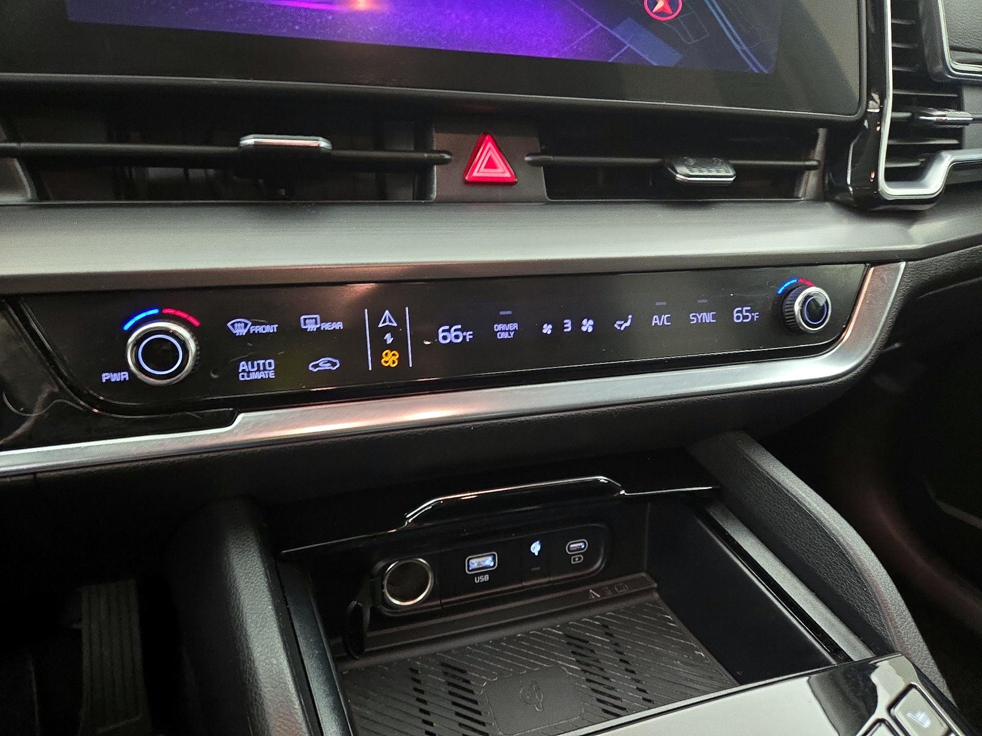 Thumbnail: 2023 Kia Sportage - 17