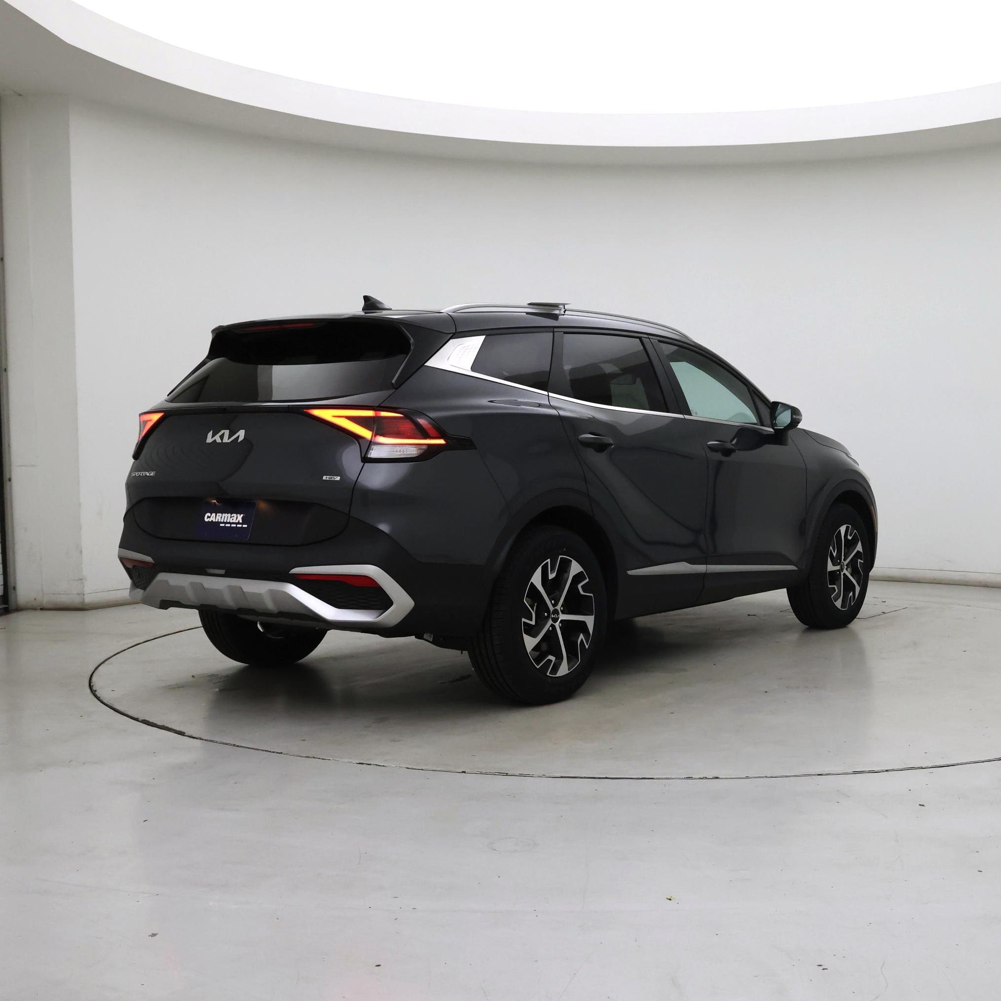 Thumbnail: 2023 Kia Sportage - 8