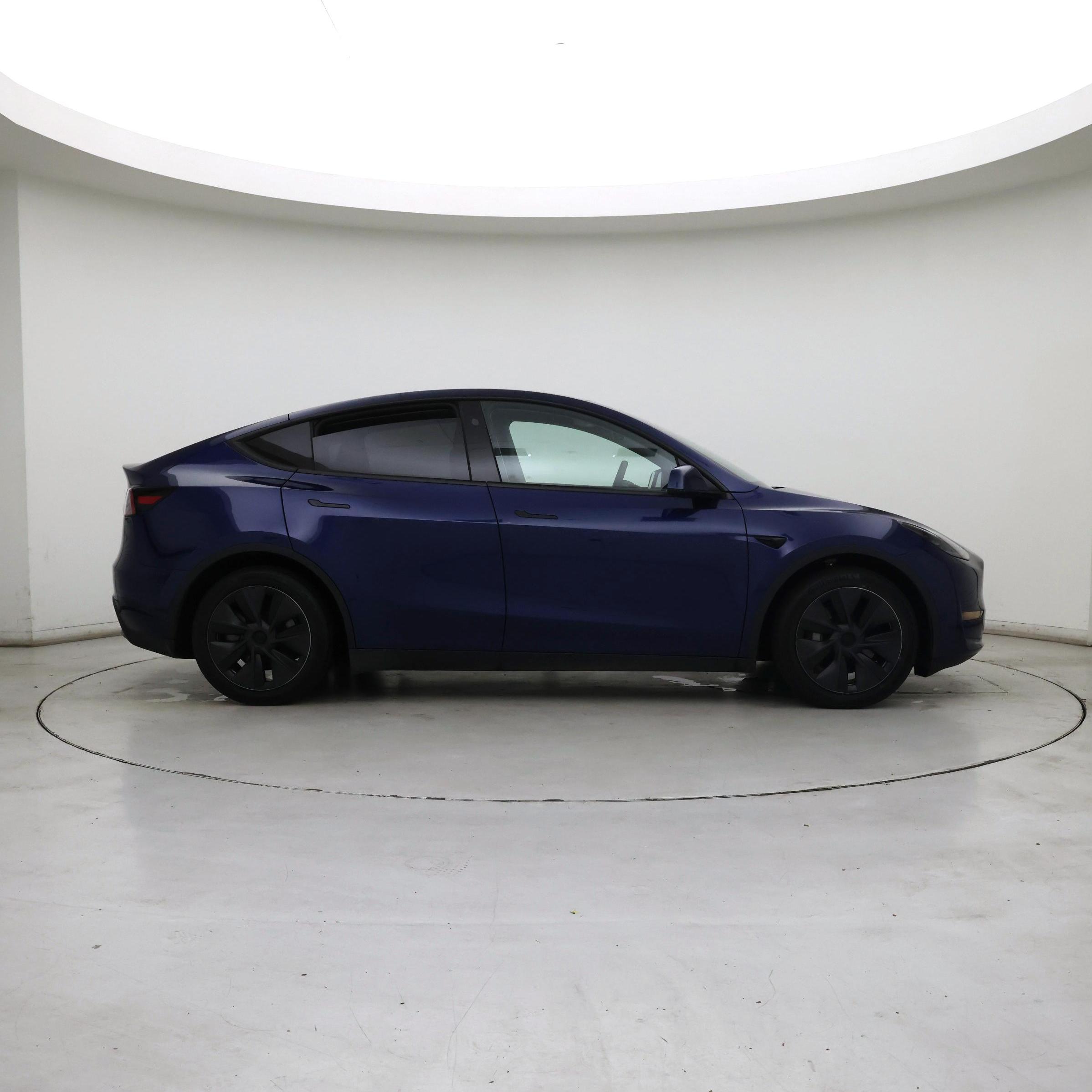 Thumbnail: 2025 Tesla Model Y - 7