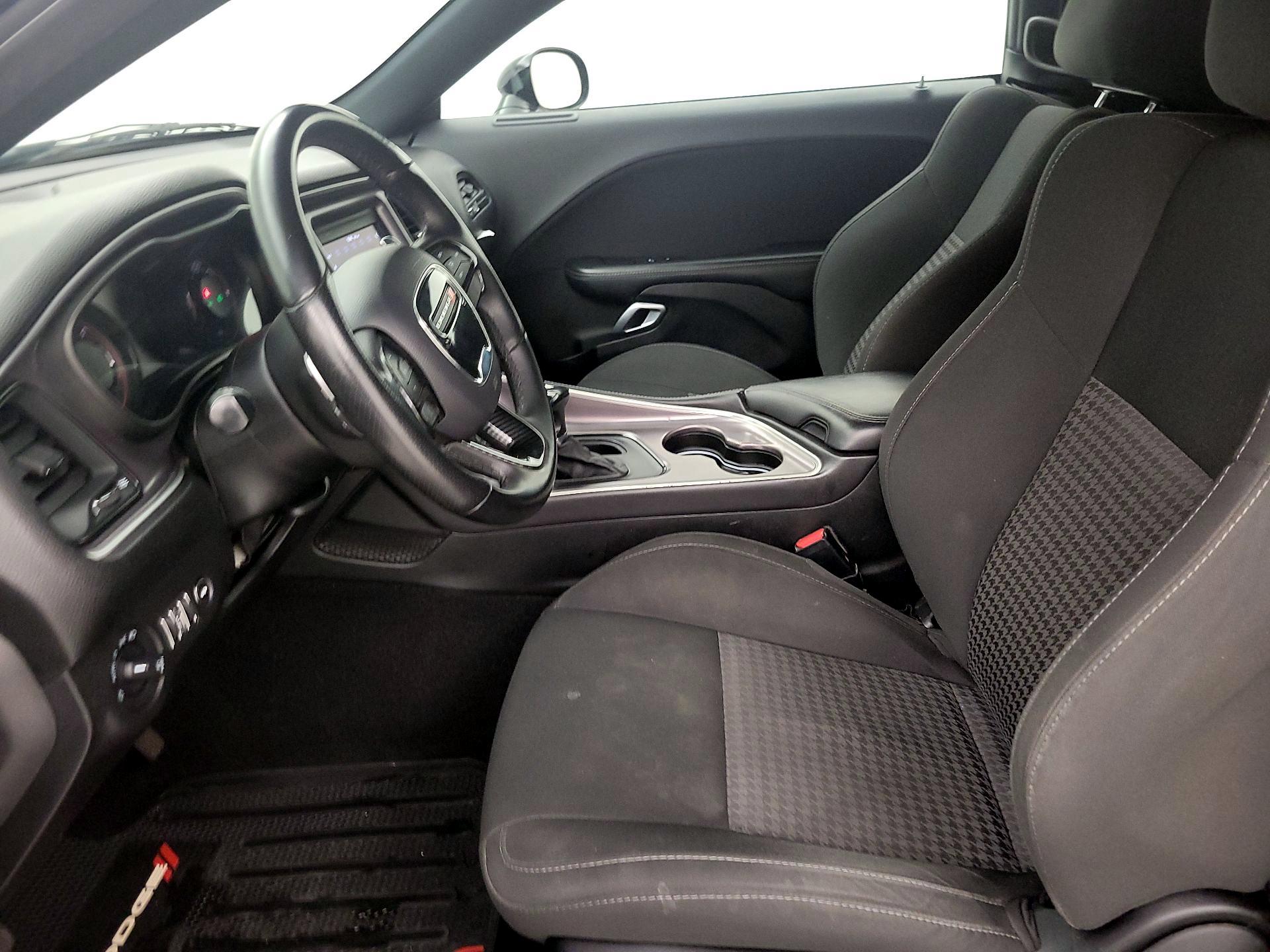 Thumbnail: 2019 Dodge Challenger - 11