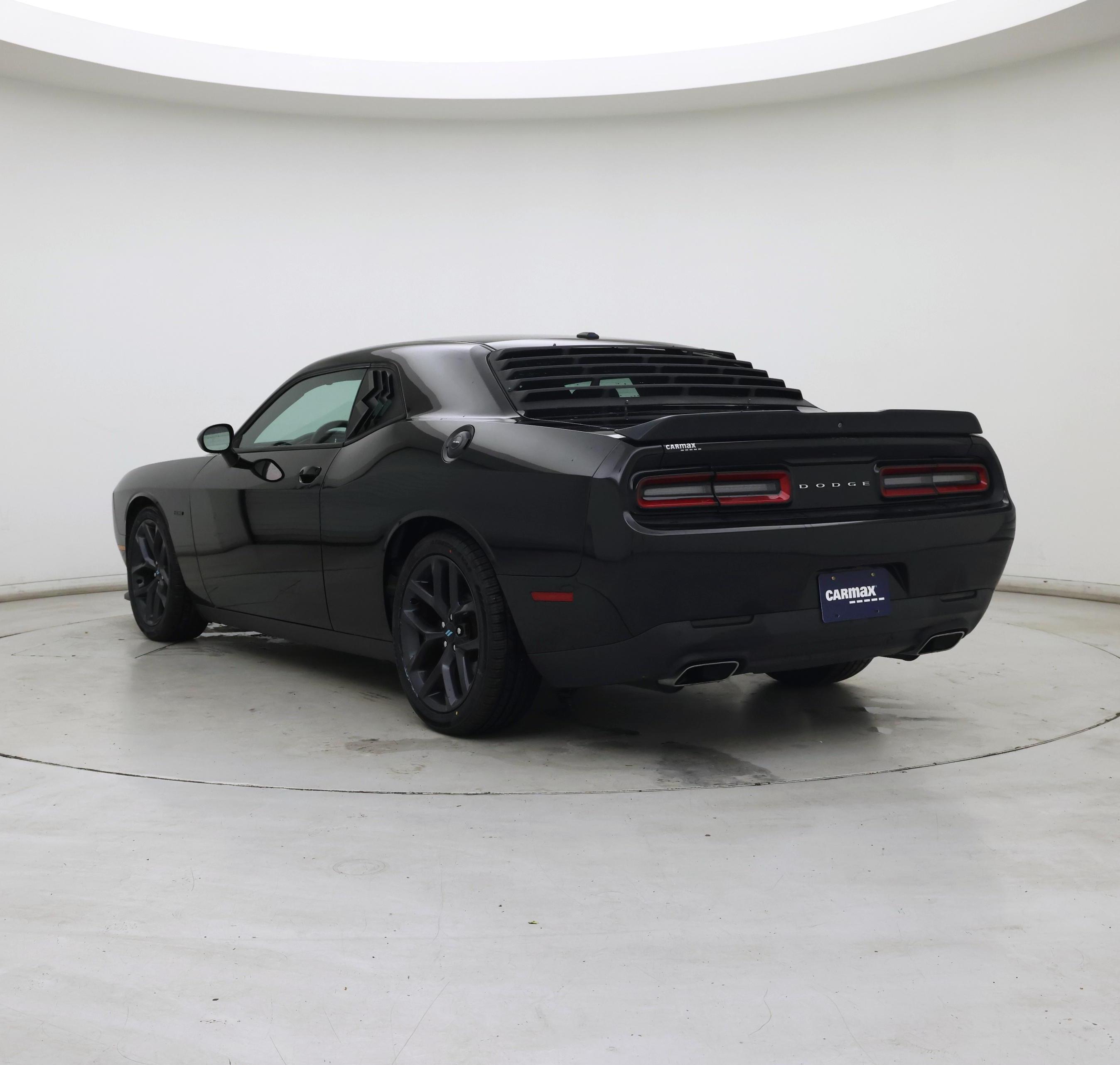 Thumbnail: 2019 Dodge Challenger - 2