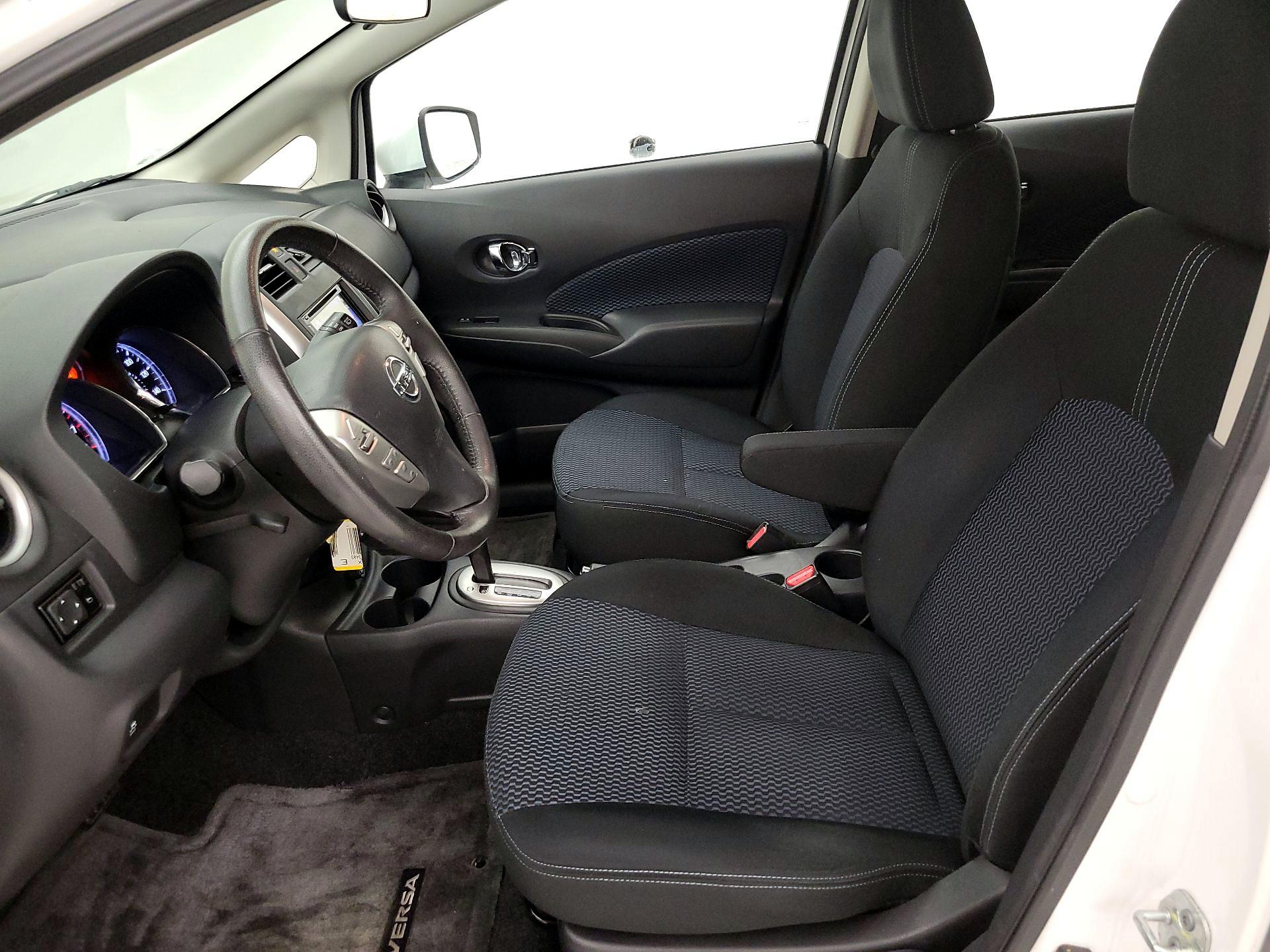 Thumbnail: 2014 Nissan Versa Note - 11