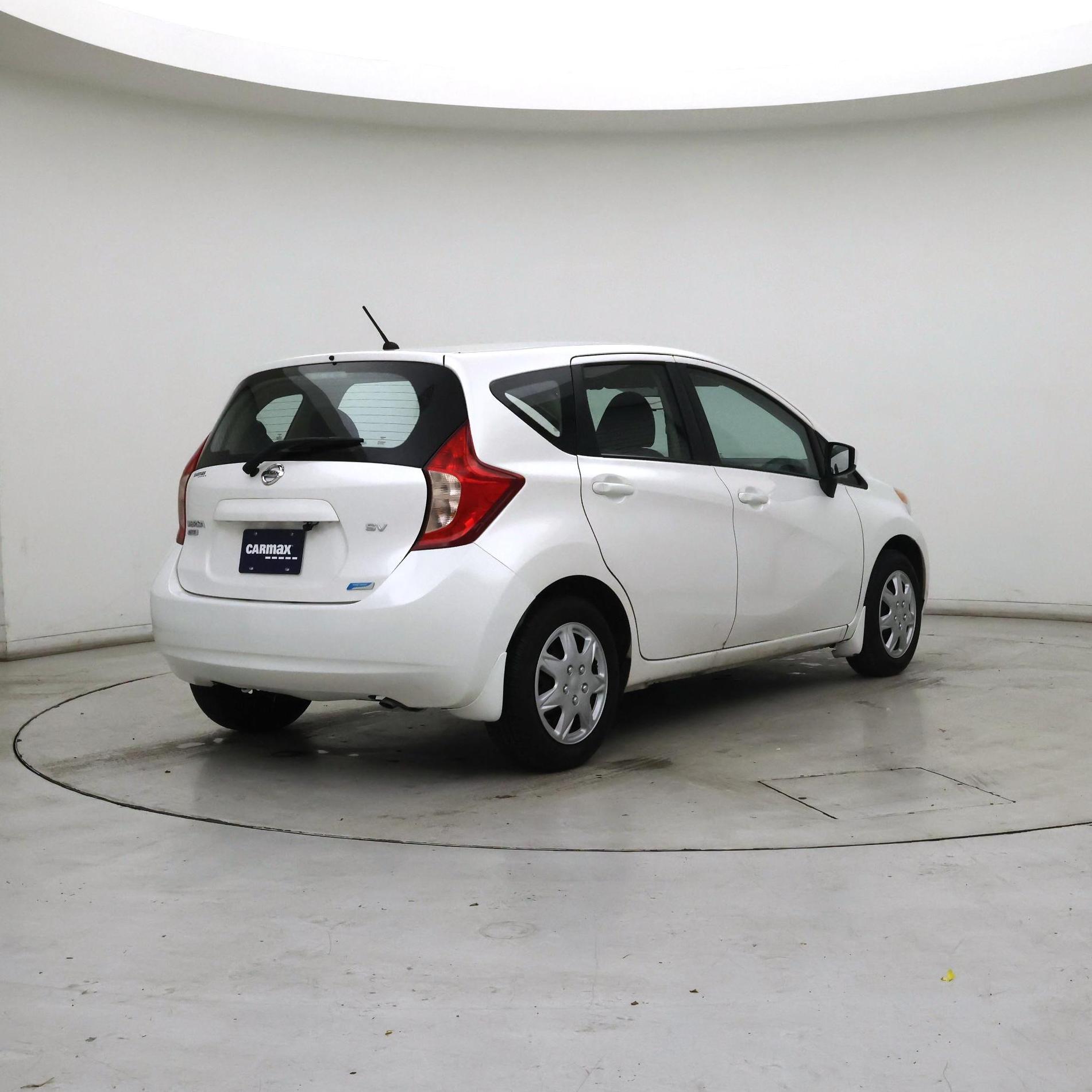 Thumbnail: 2014 Nissan Versa Note - 8