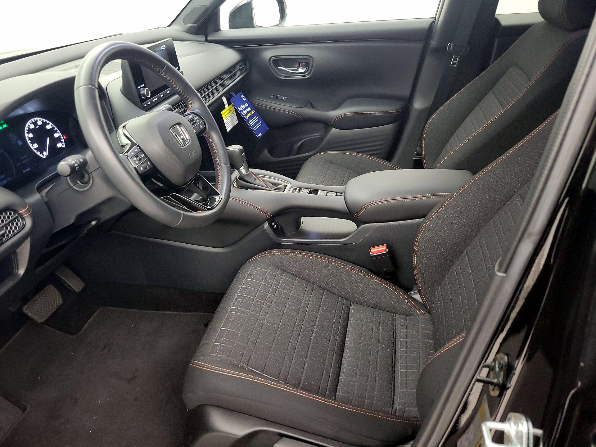 Thumbnail: 2025 Honda HR-V - 11