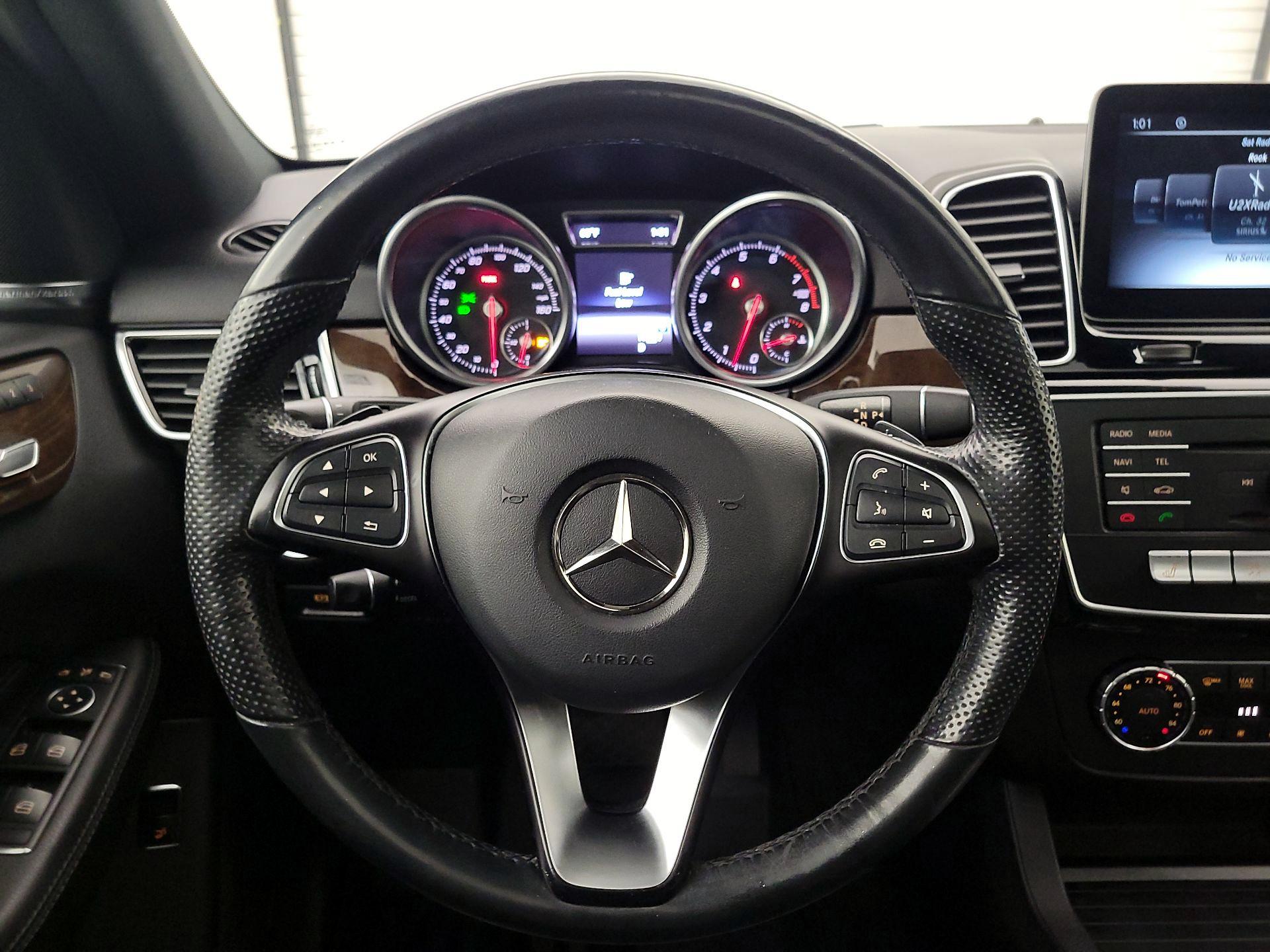 Thumbnail: 2018 Mercedes-Benz GLE - 10