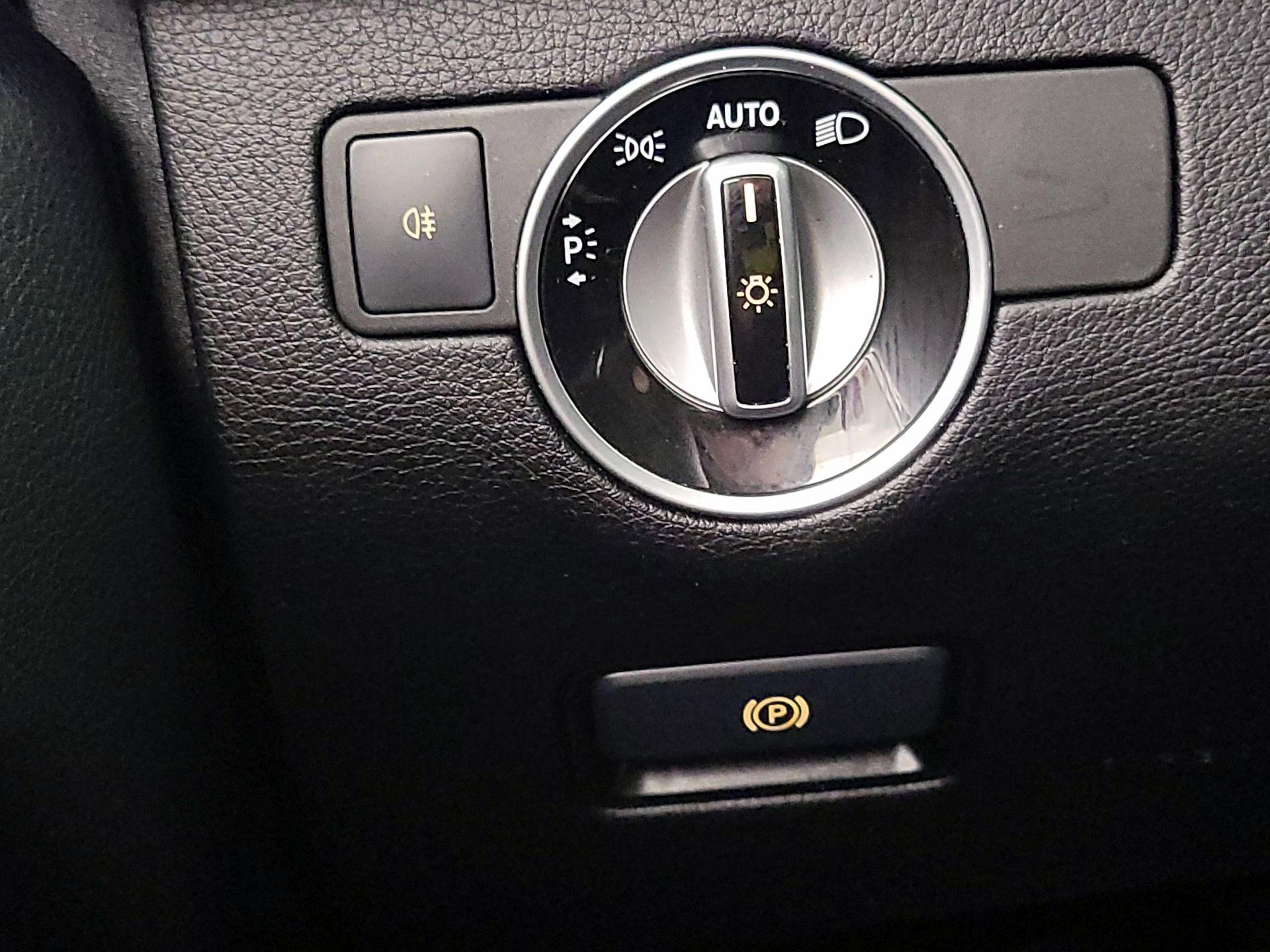 Thumbnail: 2018 Mercedes-Benz GLE - 13