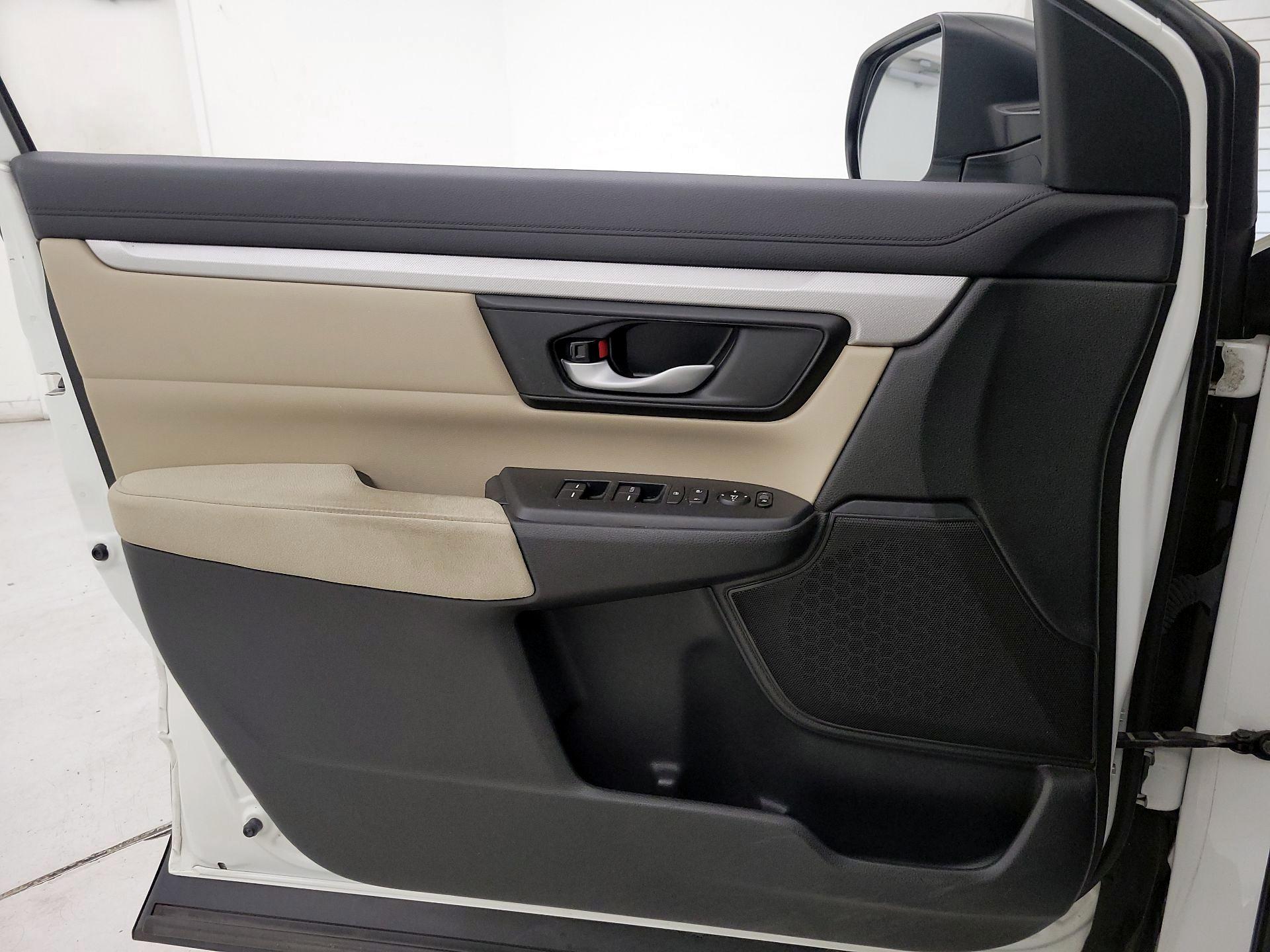 Thumbnail: 2017 Honda CR-V - 12