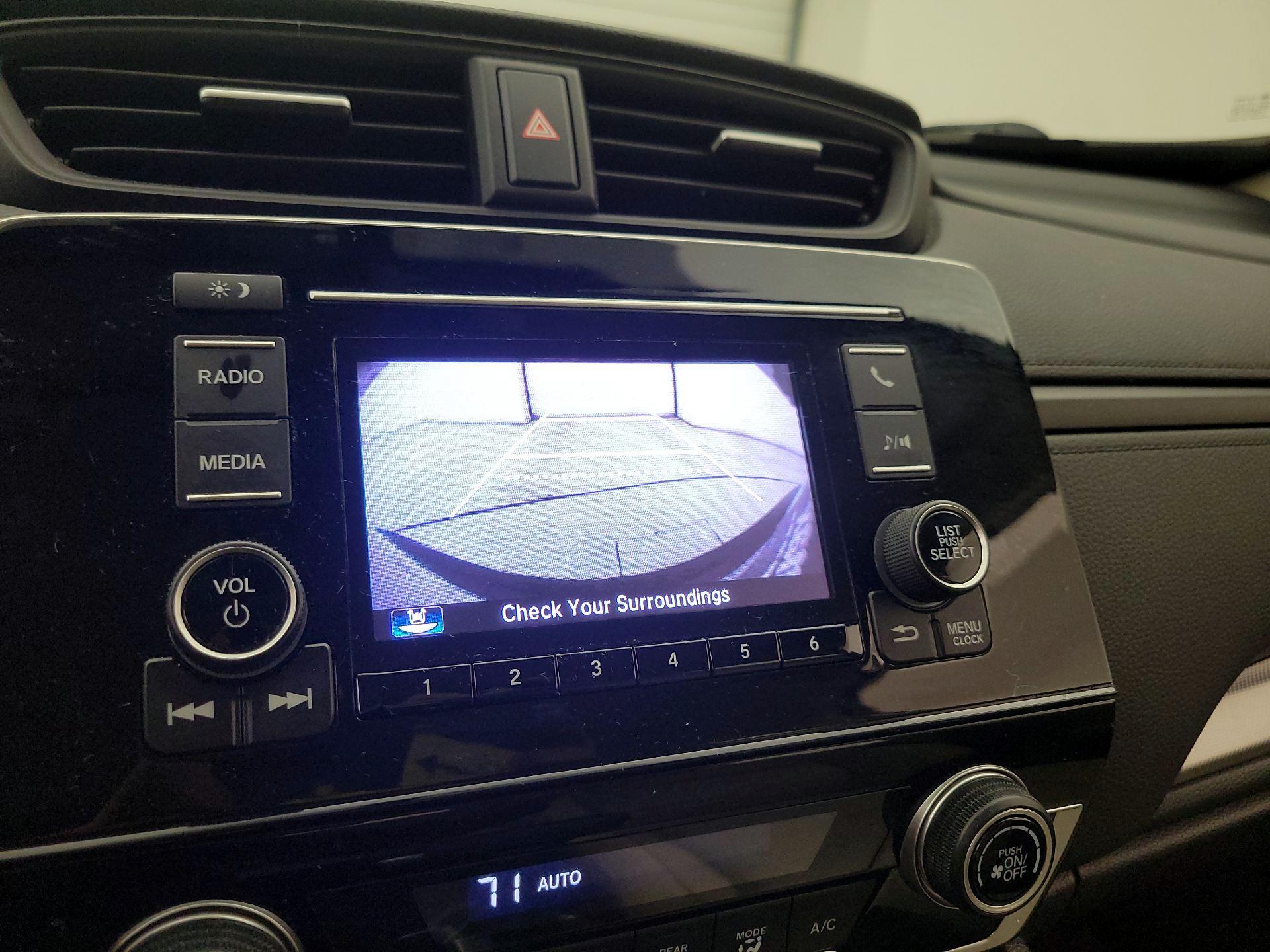 Thumbnail: 2017 Honda CR-V - 14