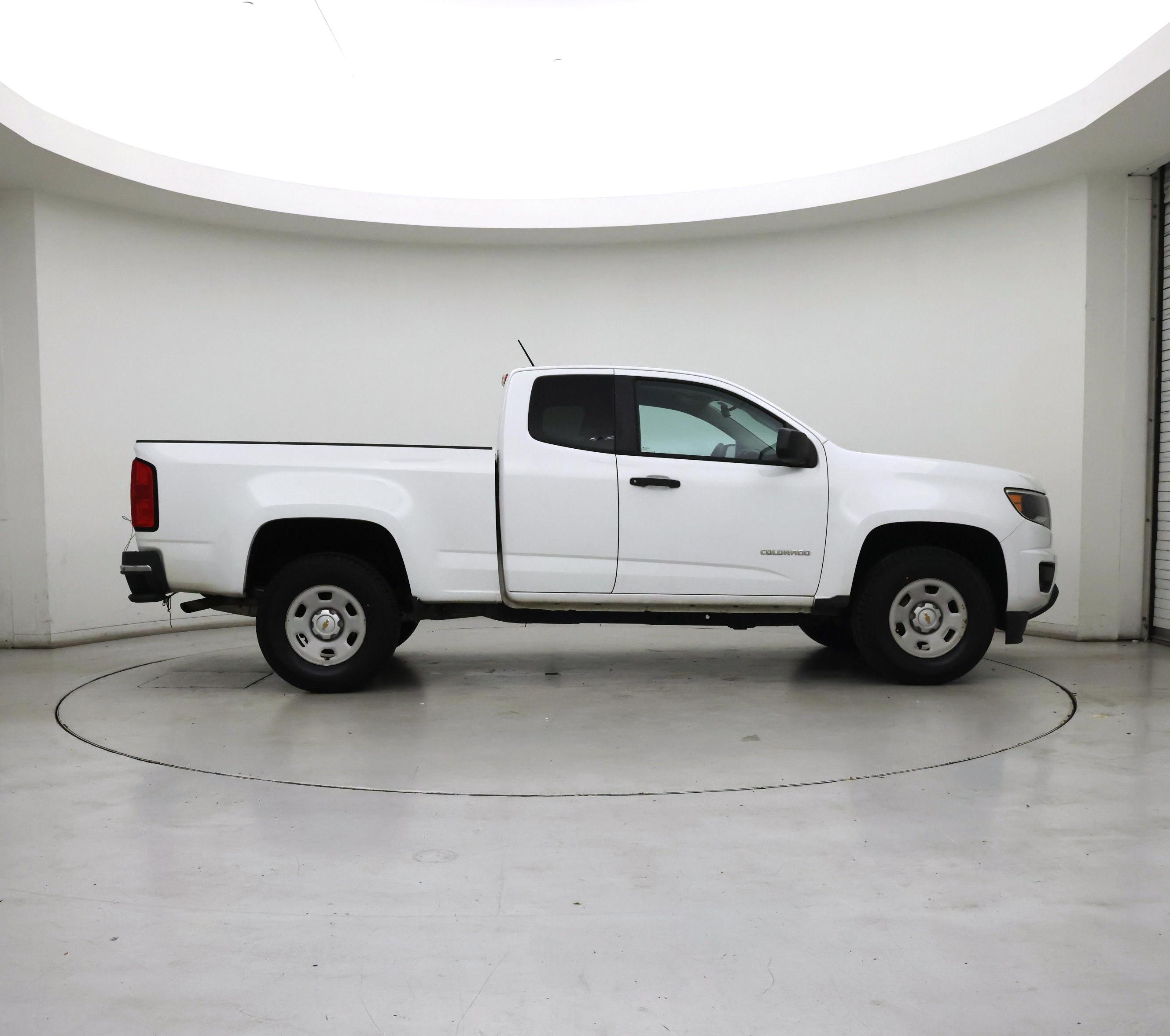 Thumbnail: 2017 Chevrolet Colorado - 7