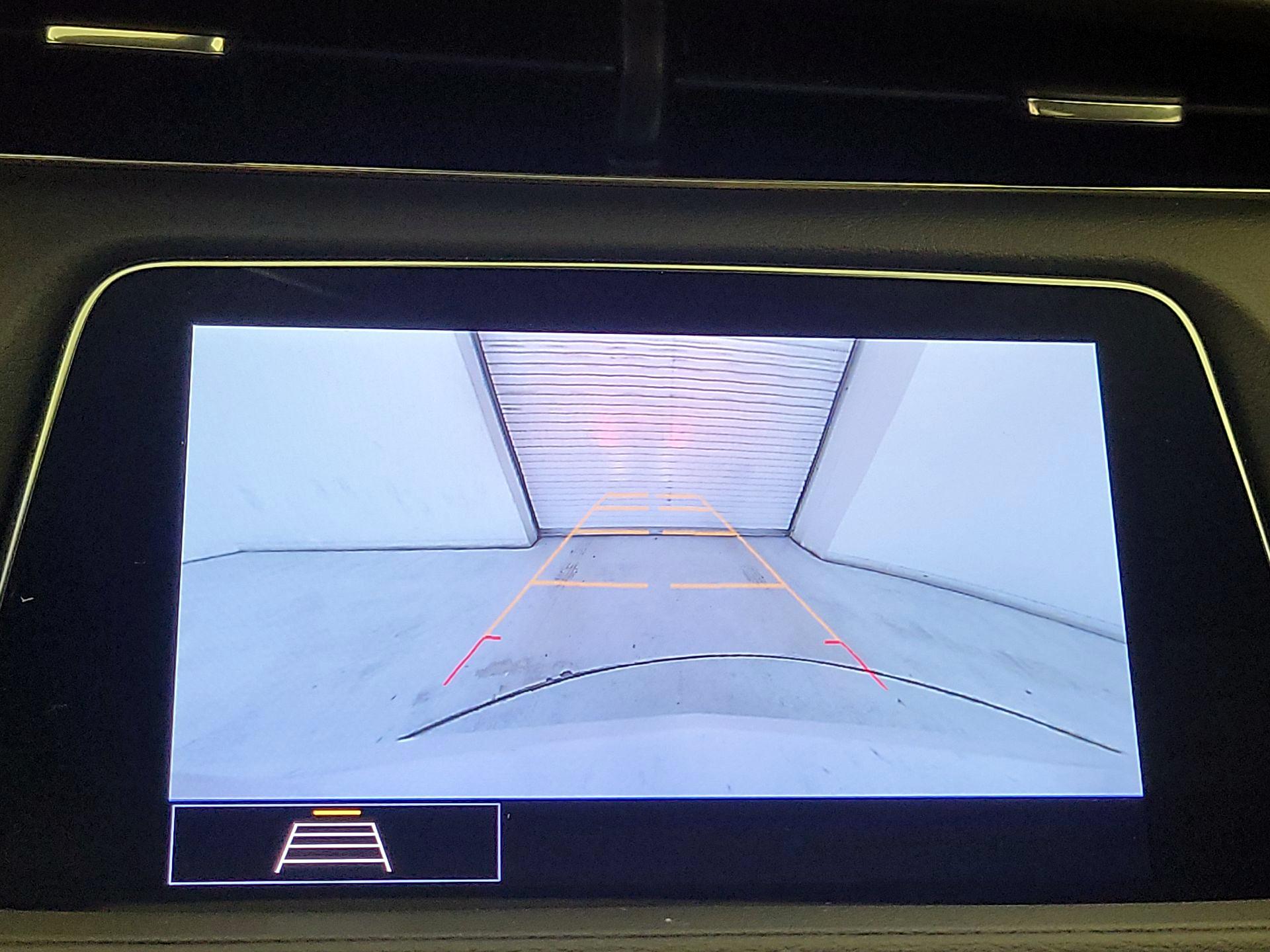 Thumbnail: 2020 Cadillac XT4 - 14