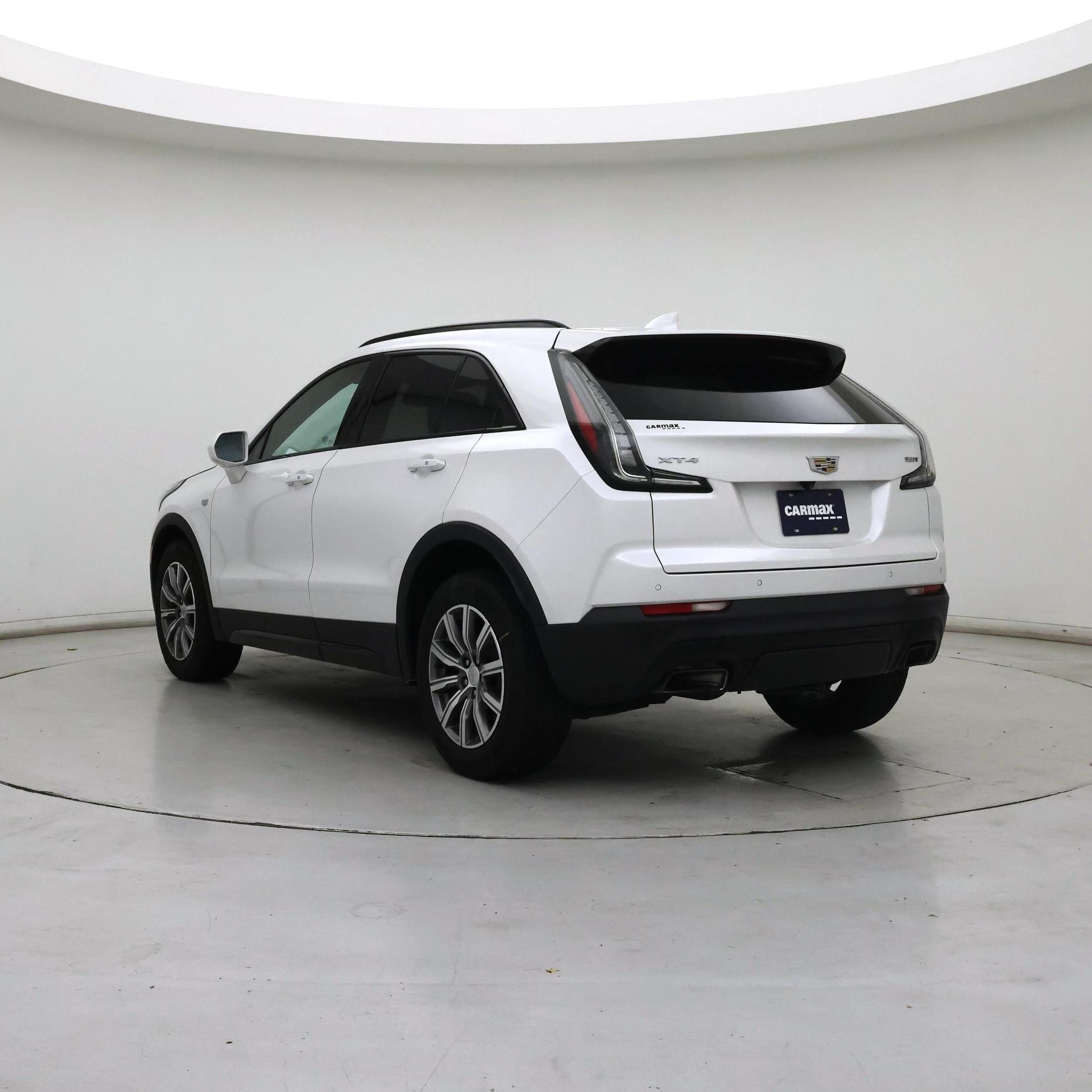 Thumbnail: 2020 Cadillac XT4 - 2