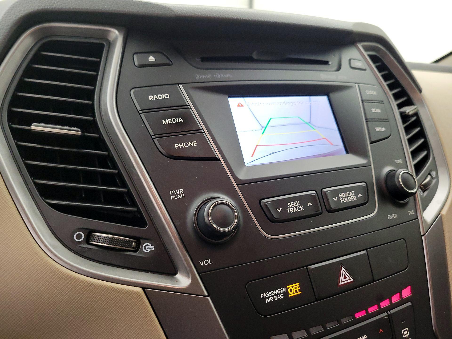 Thumbnail: 2016 Hyundai Santa Fe - 14