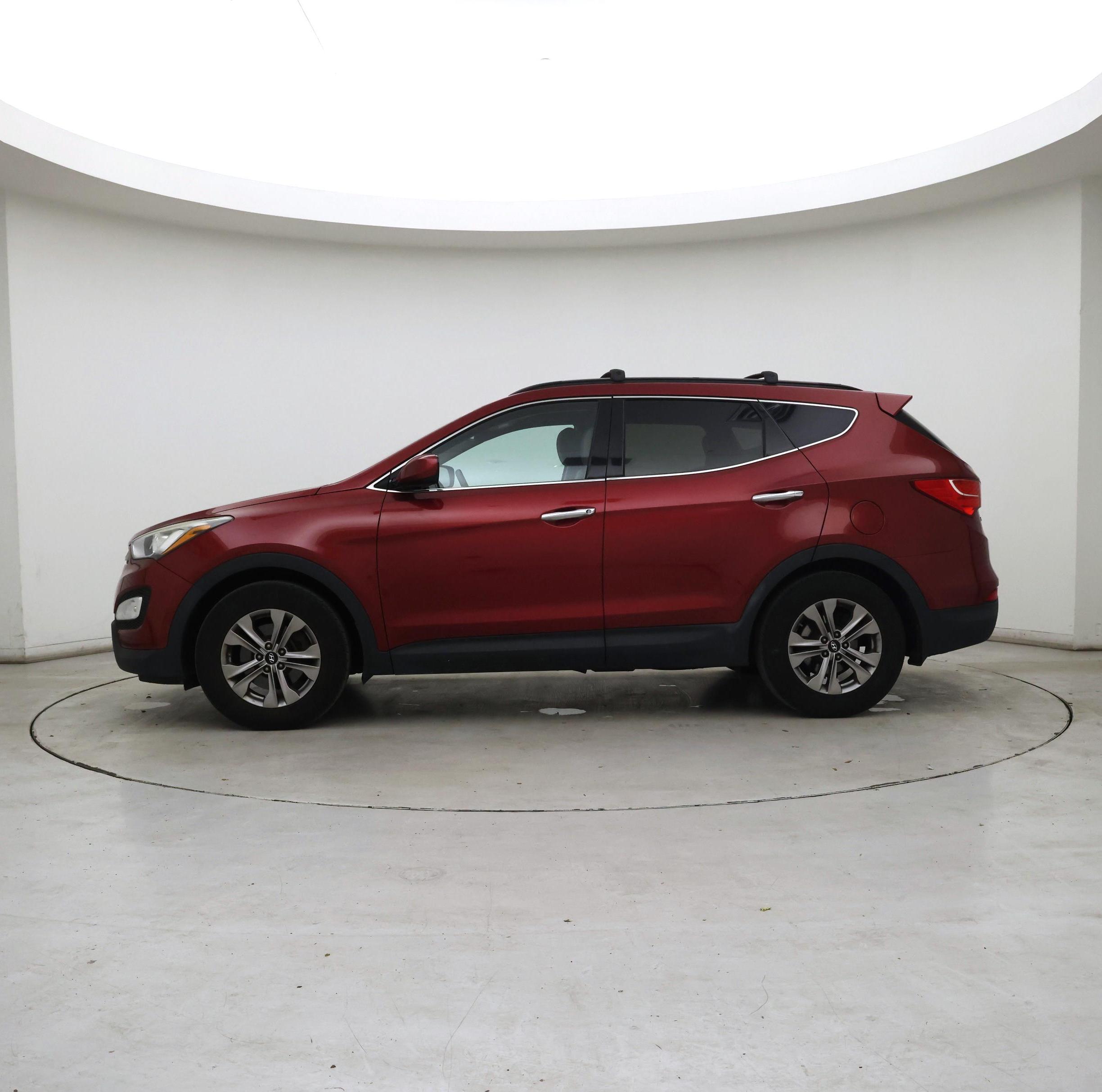 Thumbnail: 2016 Hyundai Santa Fe - 3