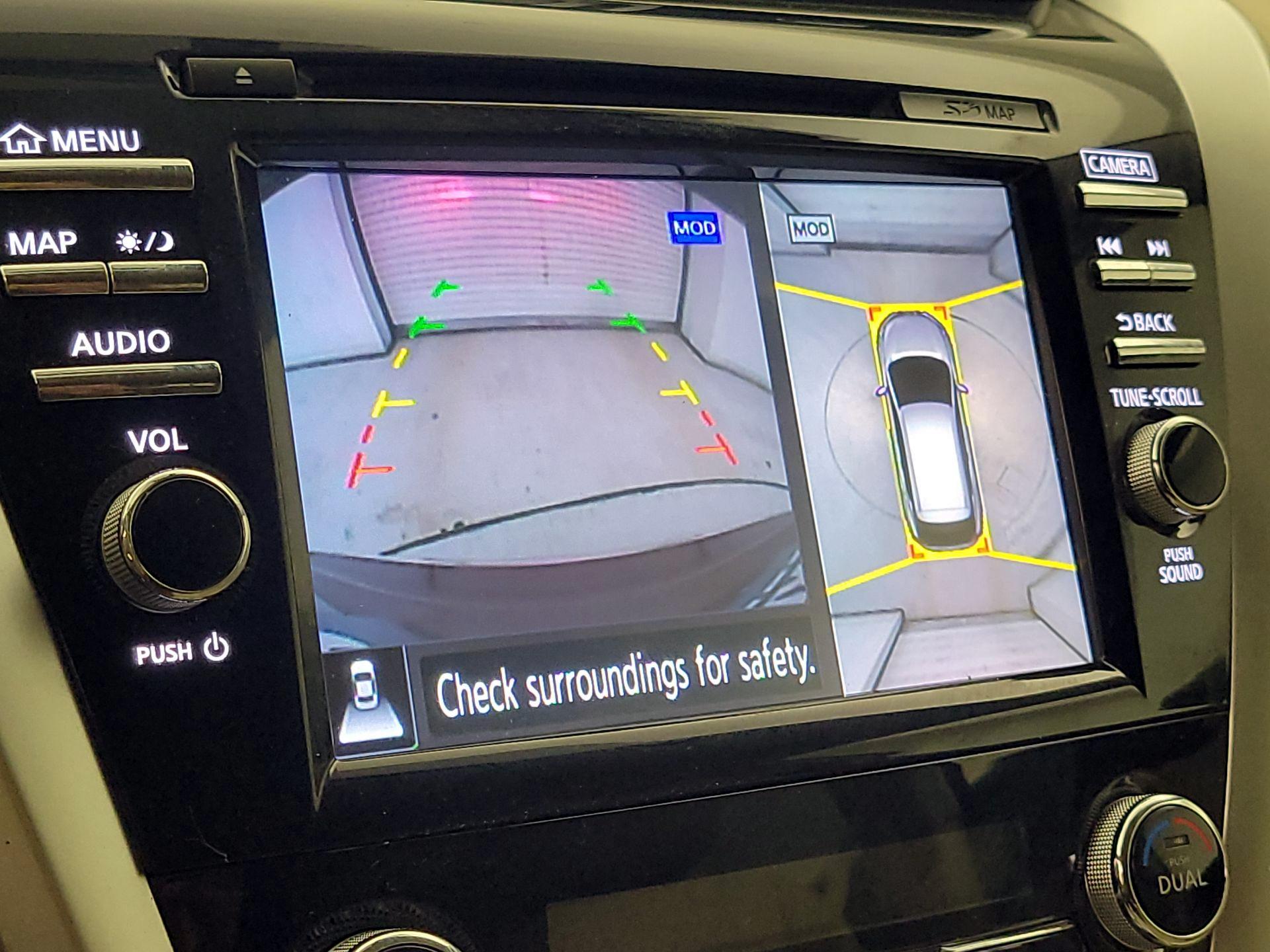 Thumbnail: 2015 Nissan Murano - 15