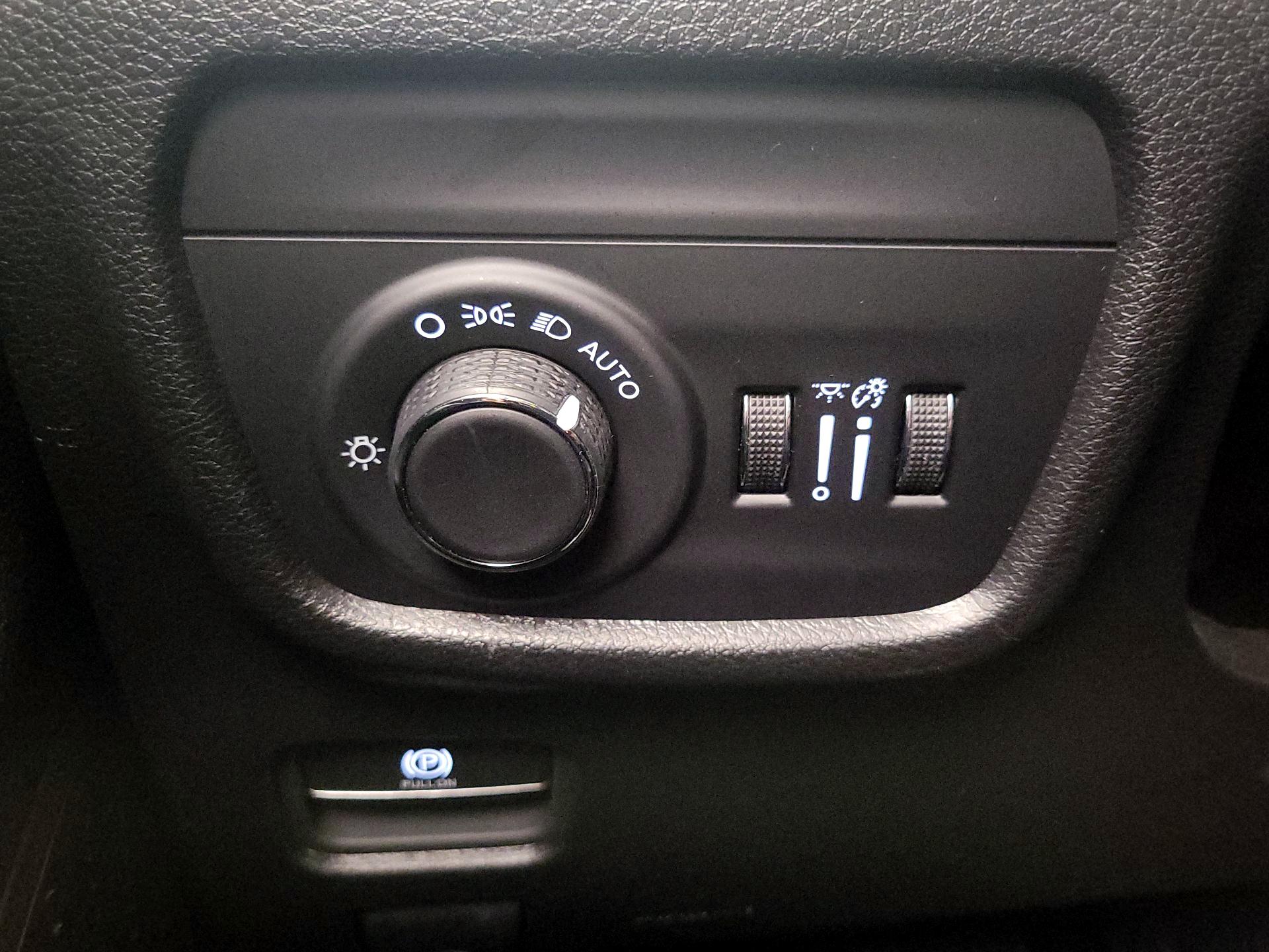 Thumbnail: 2024 Jeep Grand Cherokee L - 13