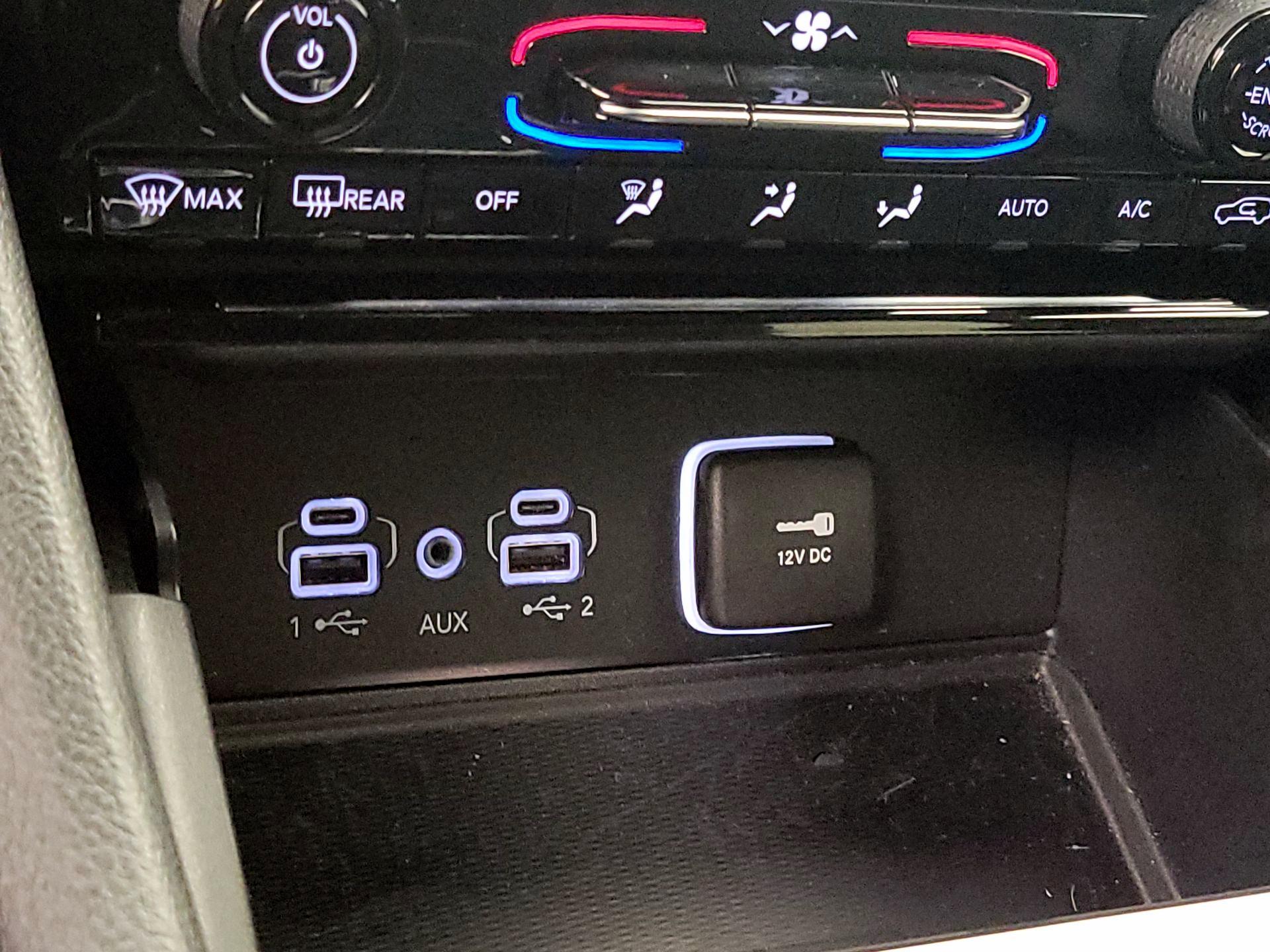 Thumbnail: 2024 Jeep Grand Cherokee L - 18