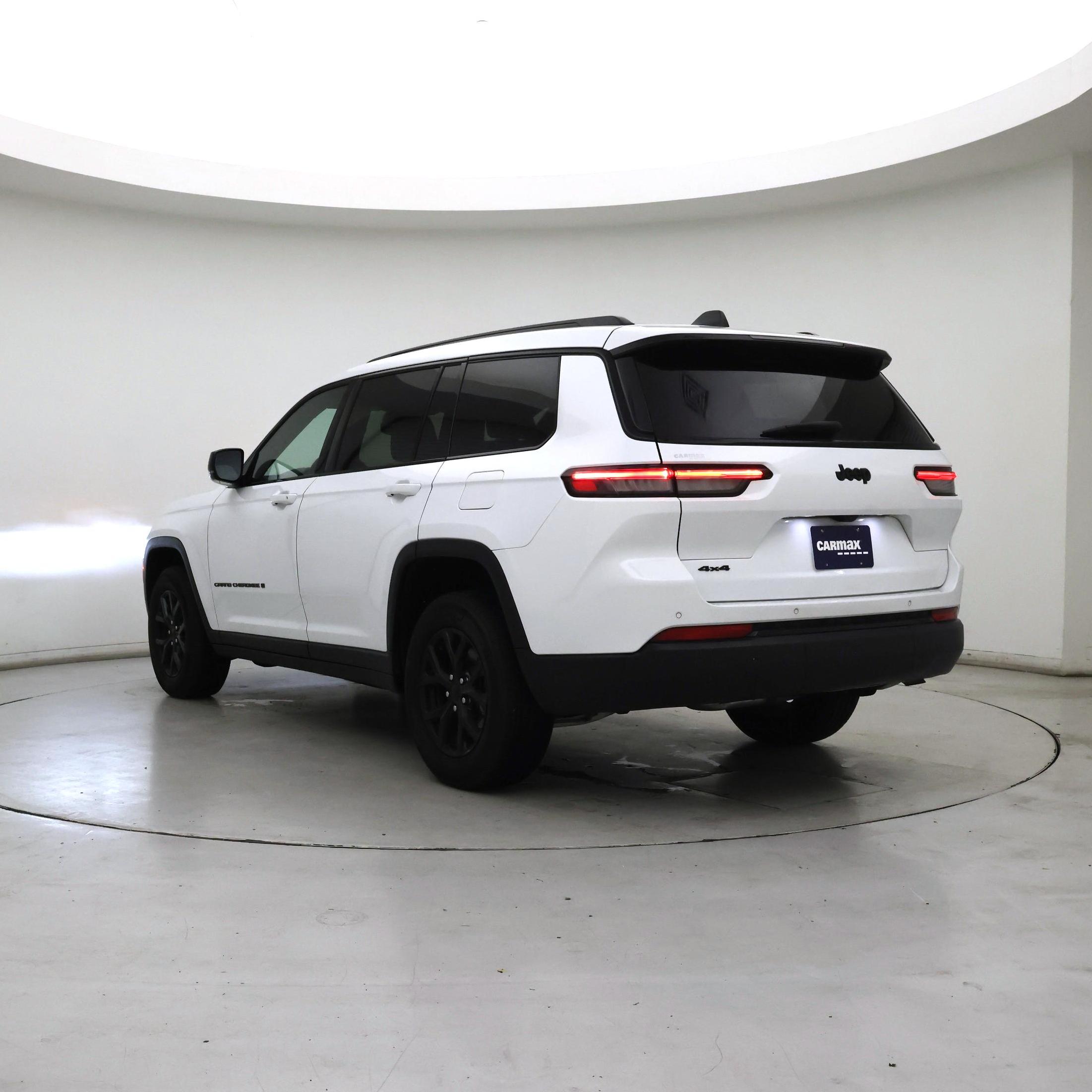 Thumbnail: 2024 Jeep Grand Cherokee L - 2