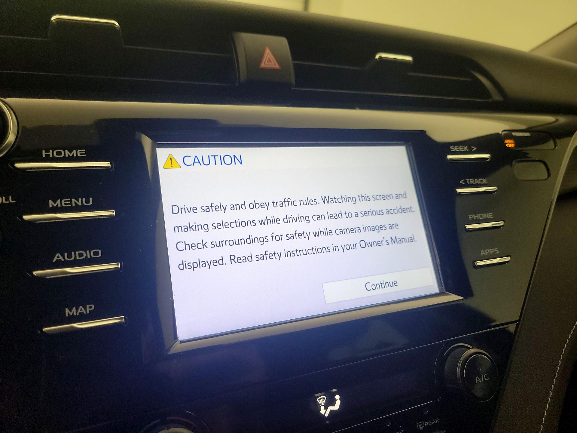 Thumbnail: 2019 Toyota Camry - 15