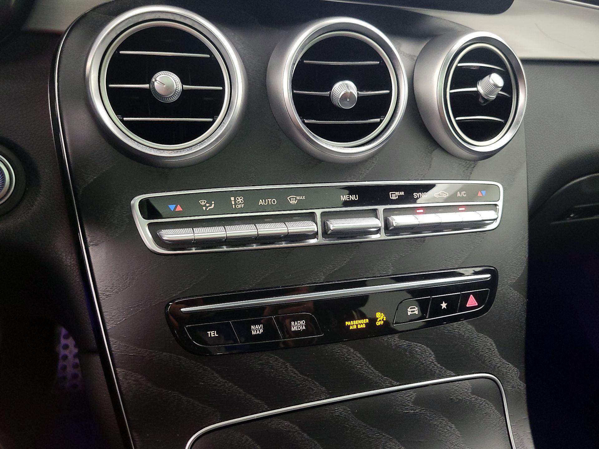 Thumbnail: 2021 Mercedes-Benz GLC - 16