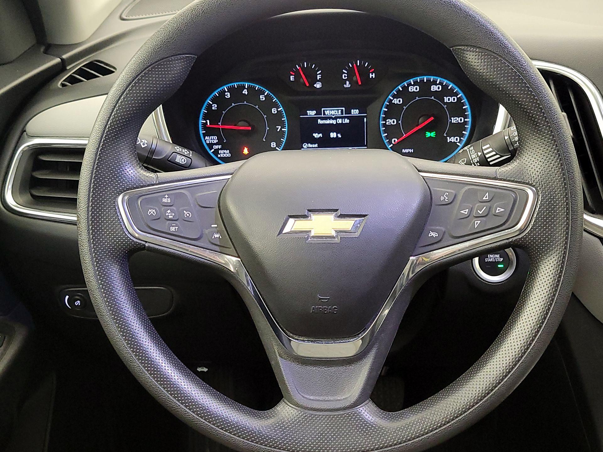 Thumbnail: 2021 Chevrolet Equinox - 10