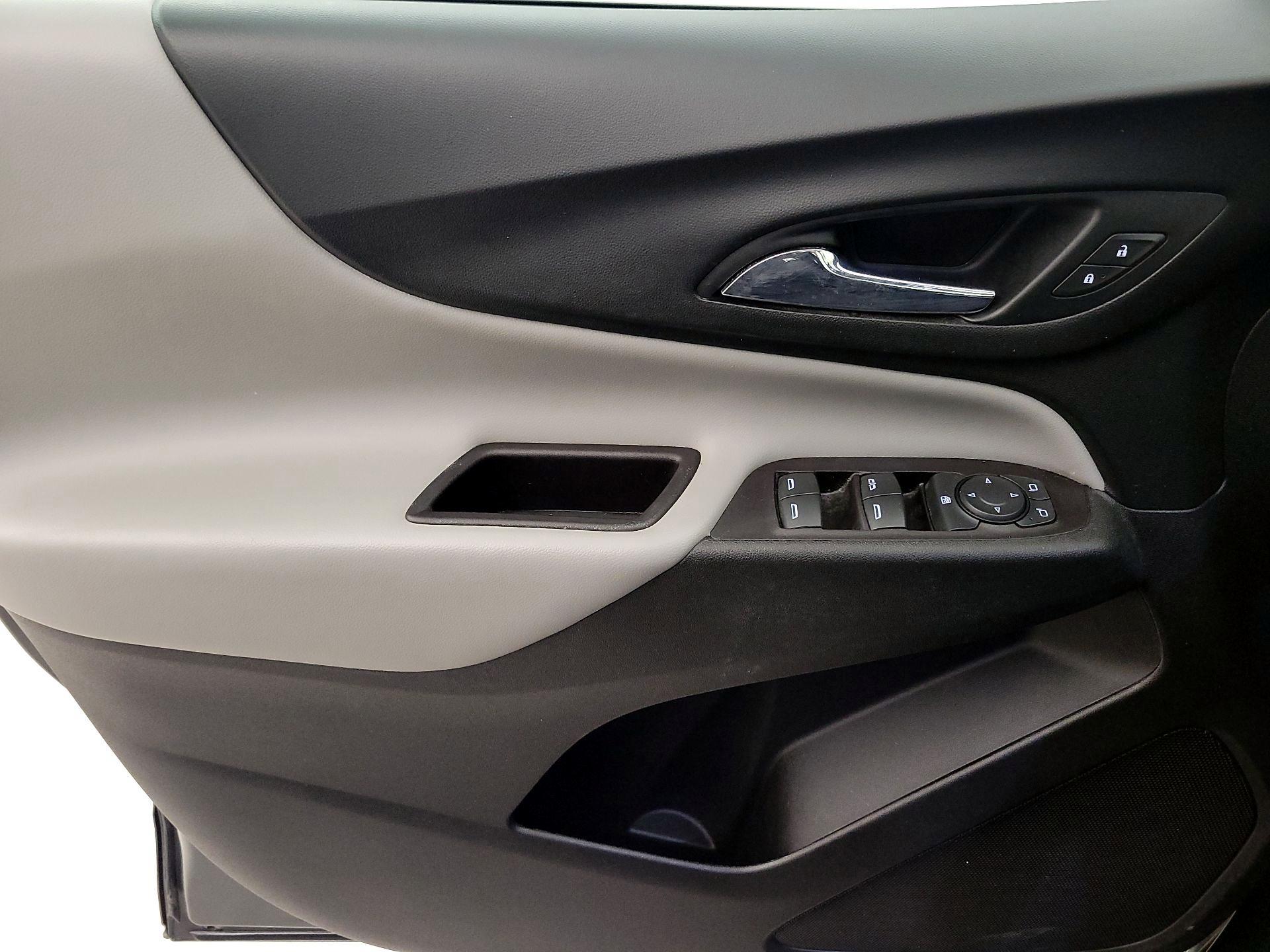 Thumbnail: 2021 Chevrolet Equinox - 12