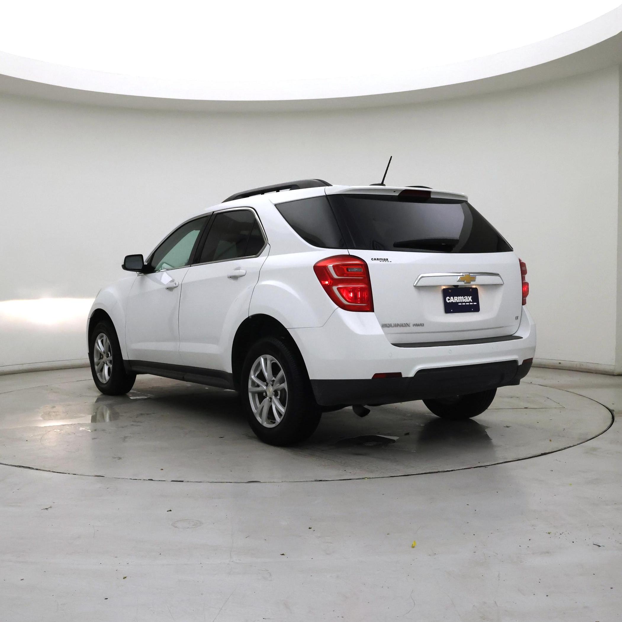 Thumbnail: 2017 Chevrolet Equinox - 2