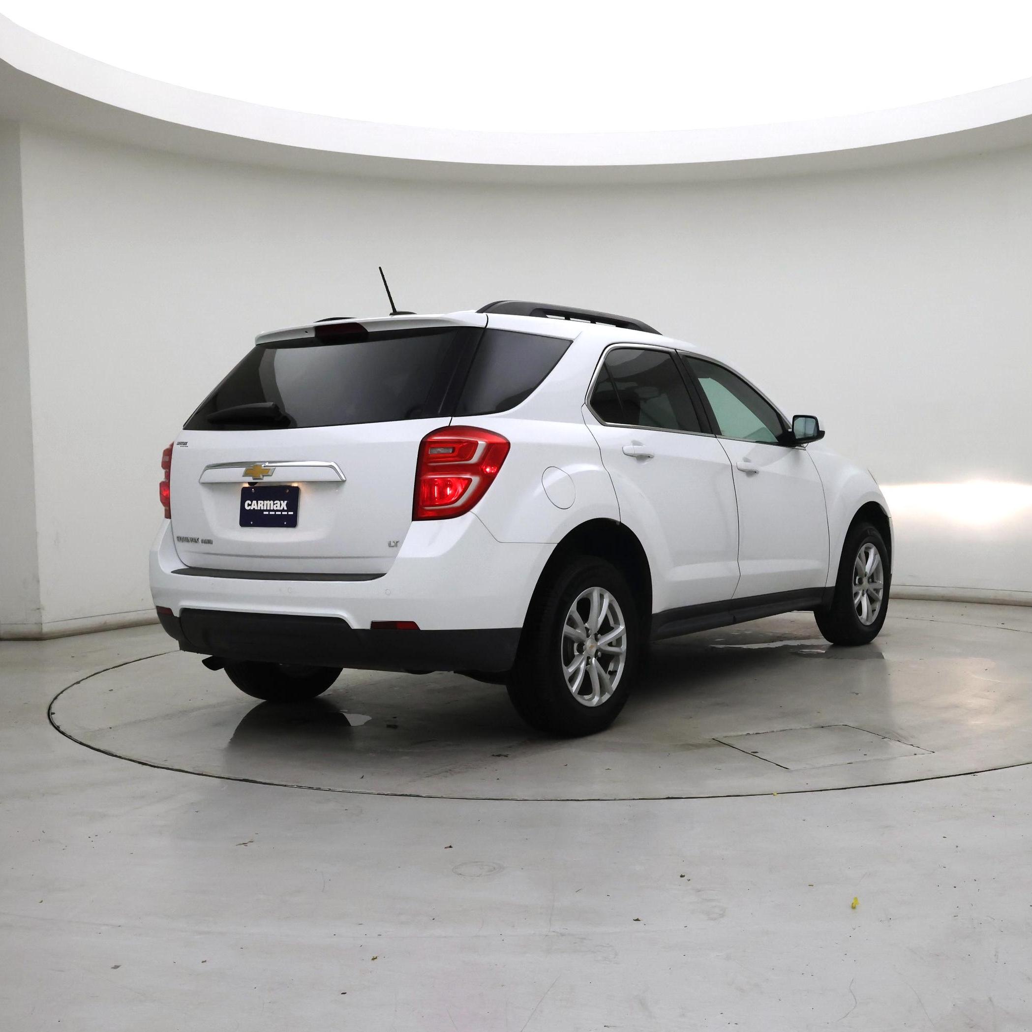 Thumbnail: 2017 Chevrolet Equinox - 8