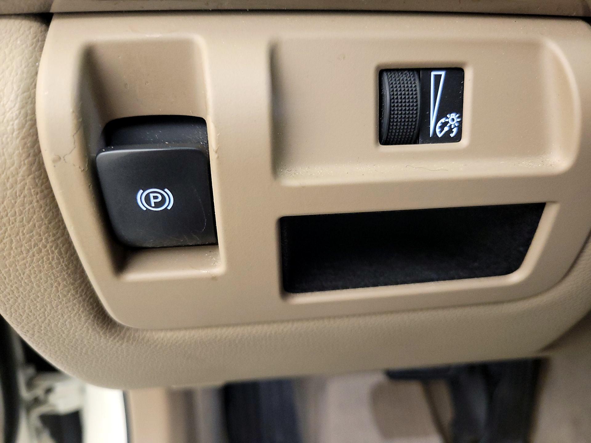 Thumbnail: 2014 Cadillac CTS - 13