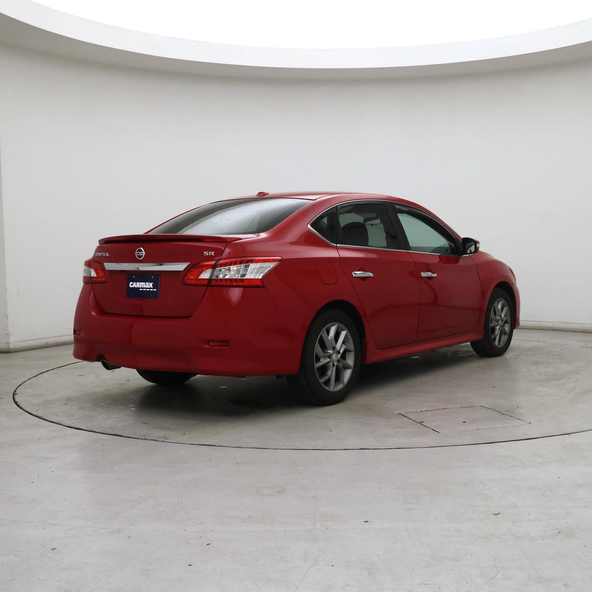 Thumbnail: 2015 Nissan Sentra - 8