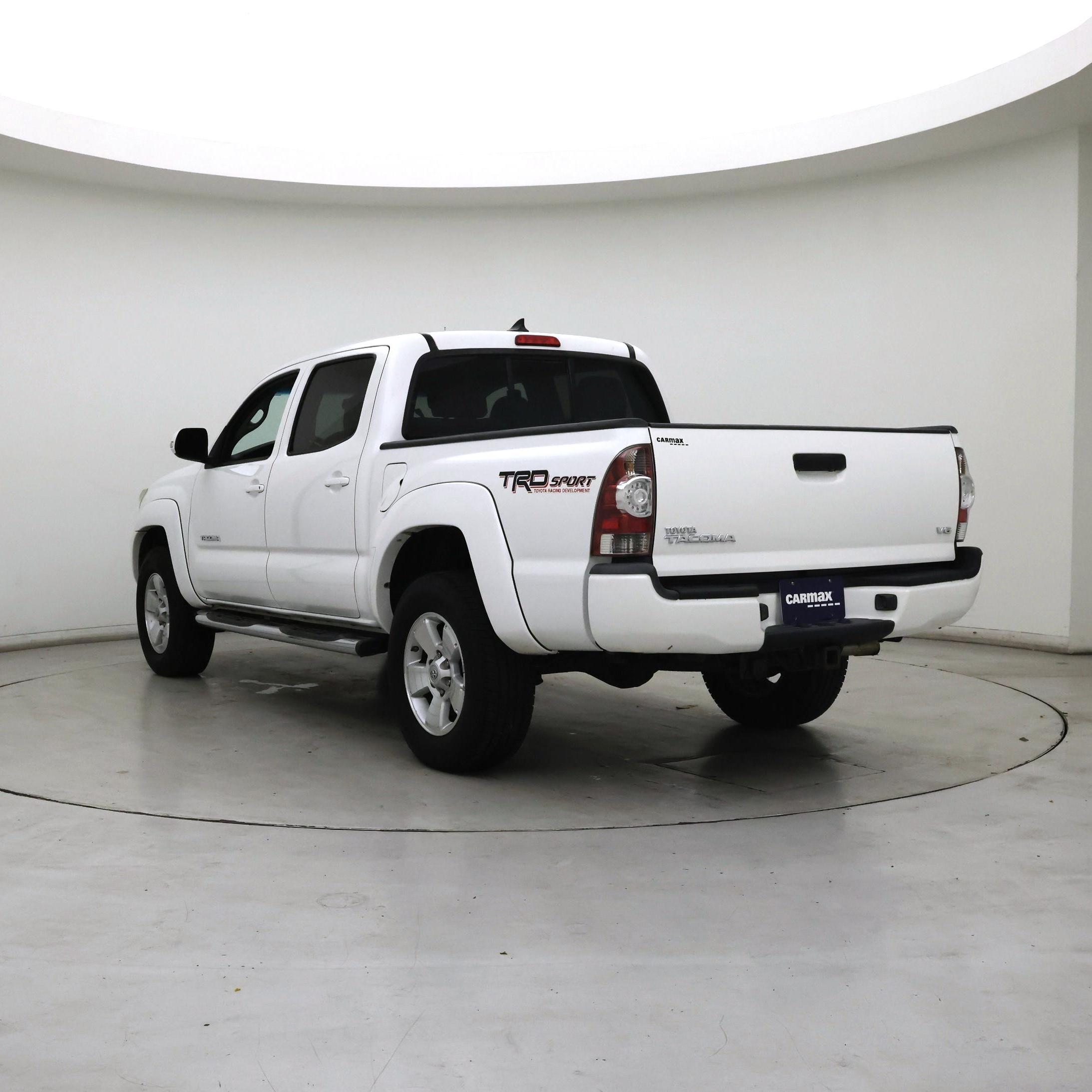 Thumbnail: 2014 Toyota Tacoma - 2
