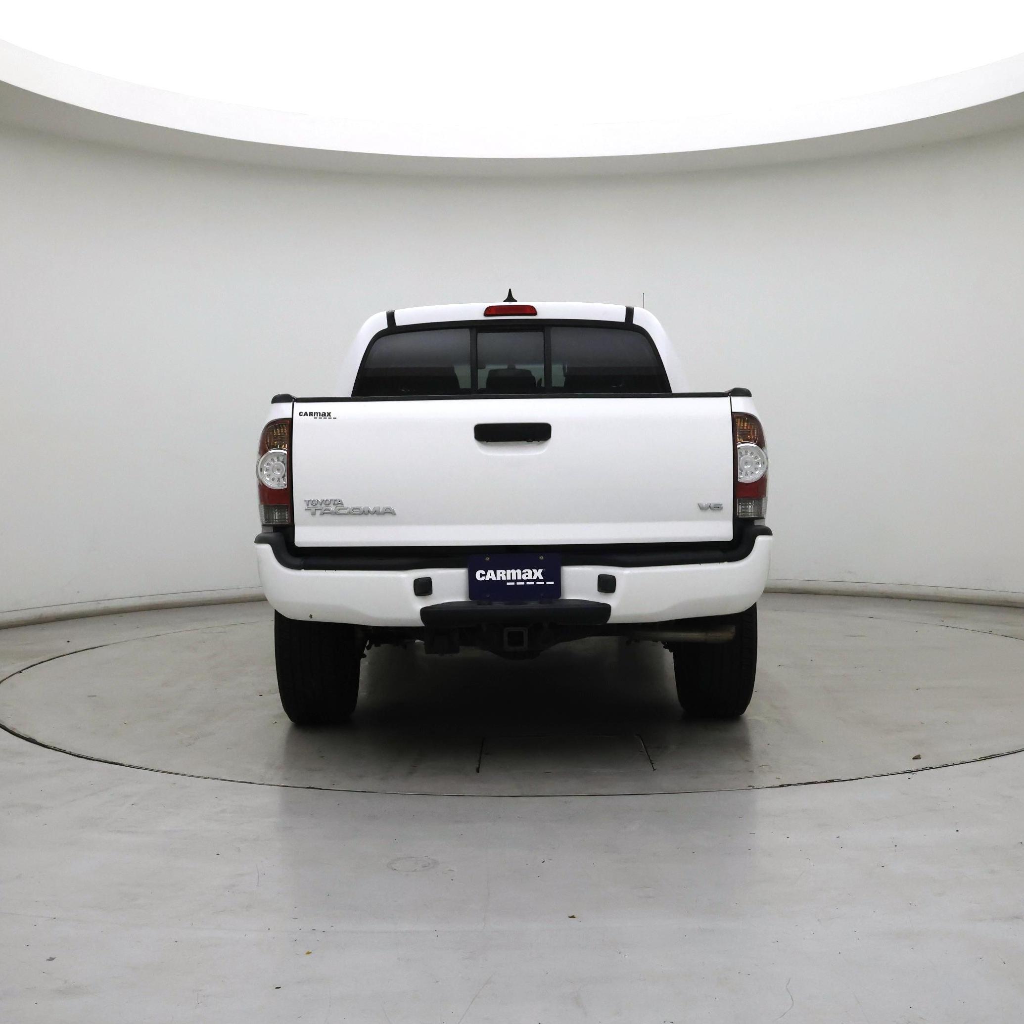 Thumbnail: 2014 Toyota Tacoma - 6