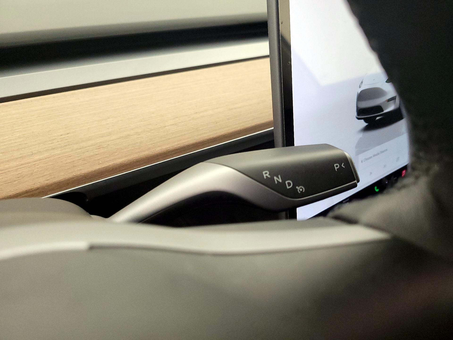 Thumbnail: 2022 Tesla Model Y - 16