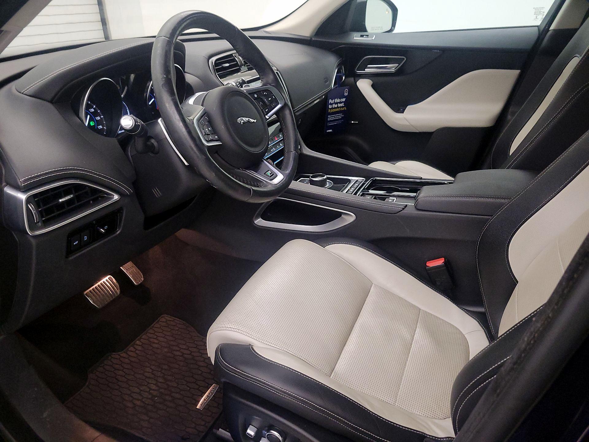 Thumbnail: 2020 Jaguar F-Pace - 11