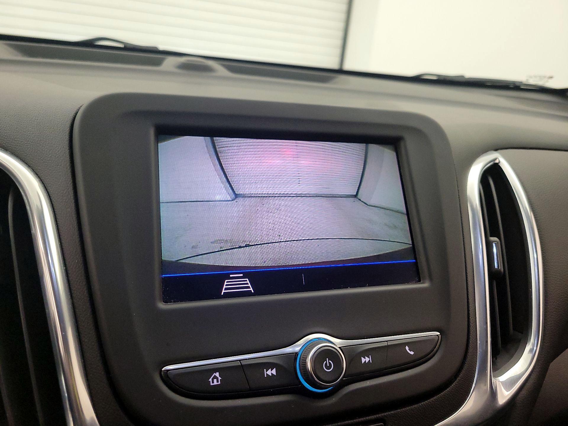 Thumbnail: 2021 Chevrolet Equinox - 14