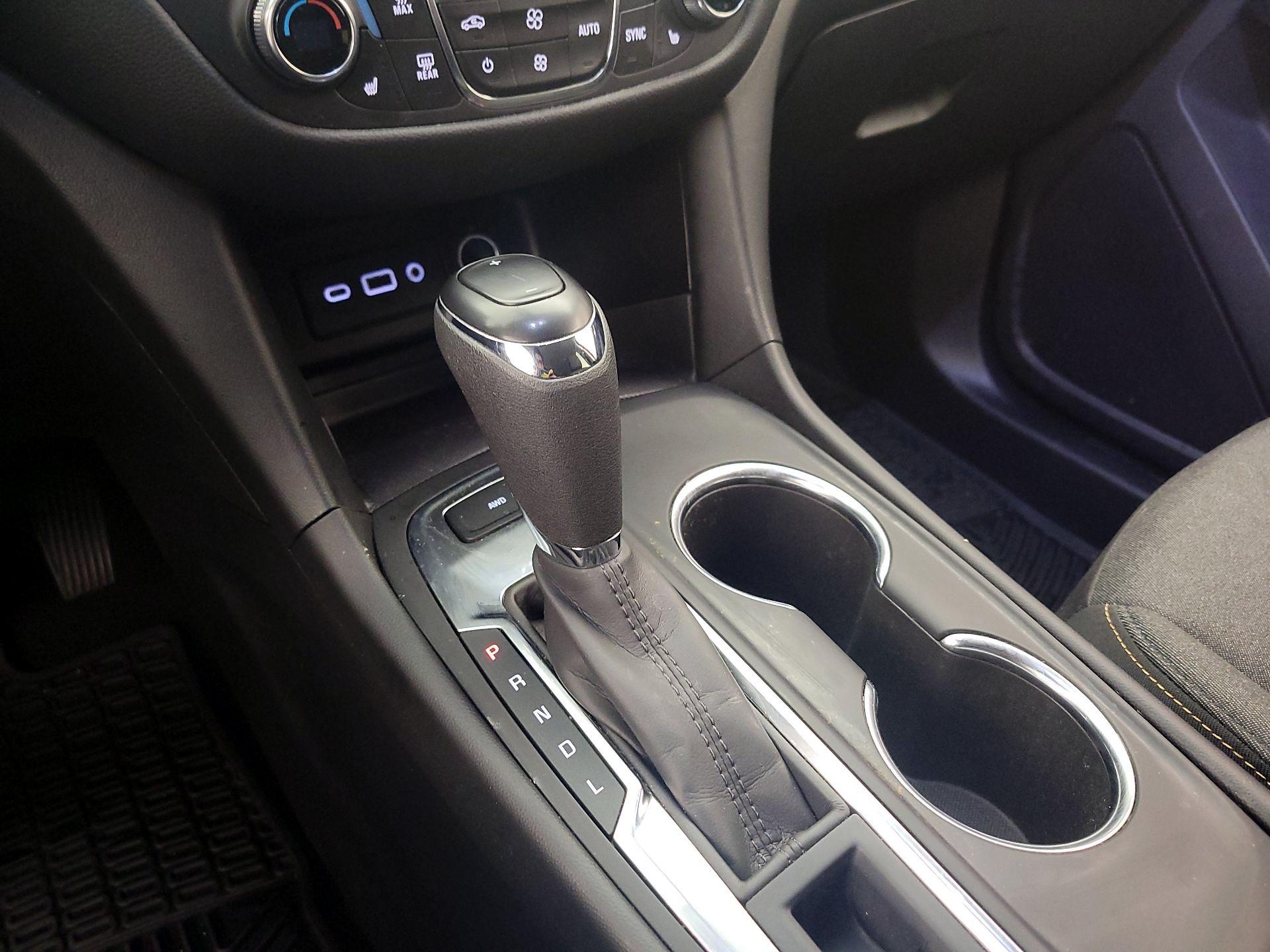 Thumbnail: 2021 Chevrolet Equinox - 17