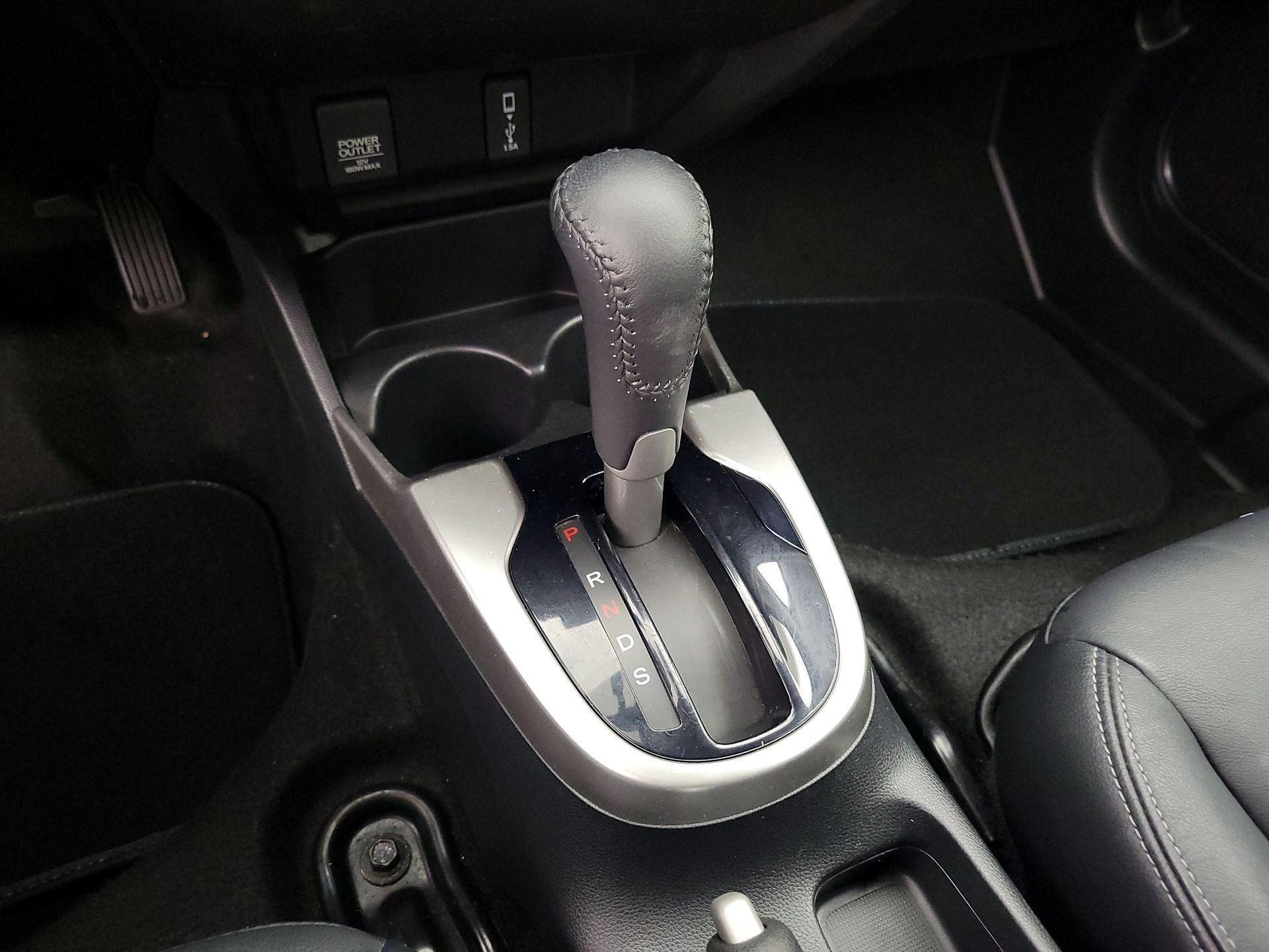 Thumbnail: 2018 Honda Fit - 17