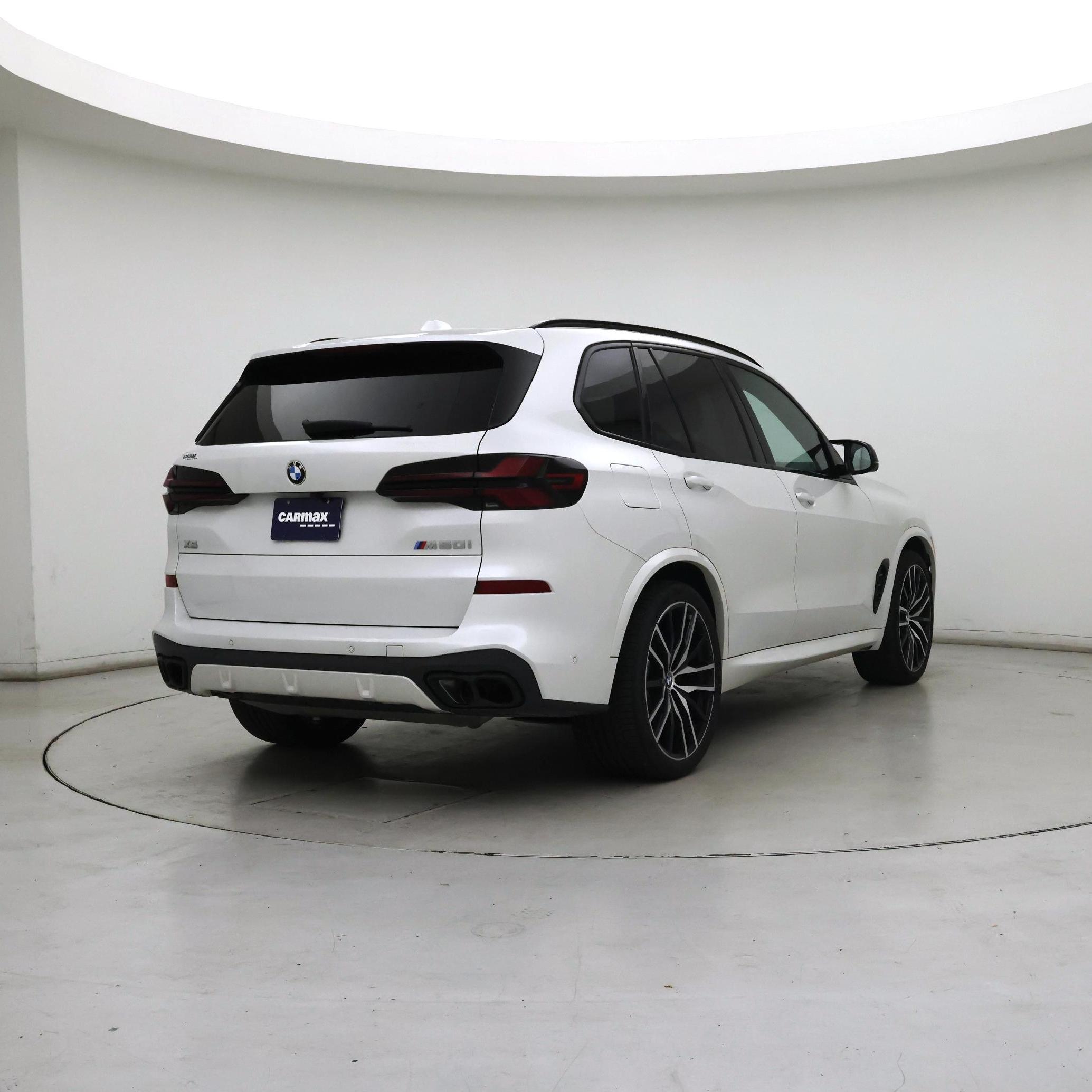 Thumbnail: 2024 BMW X5 - 8