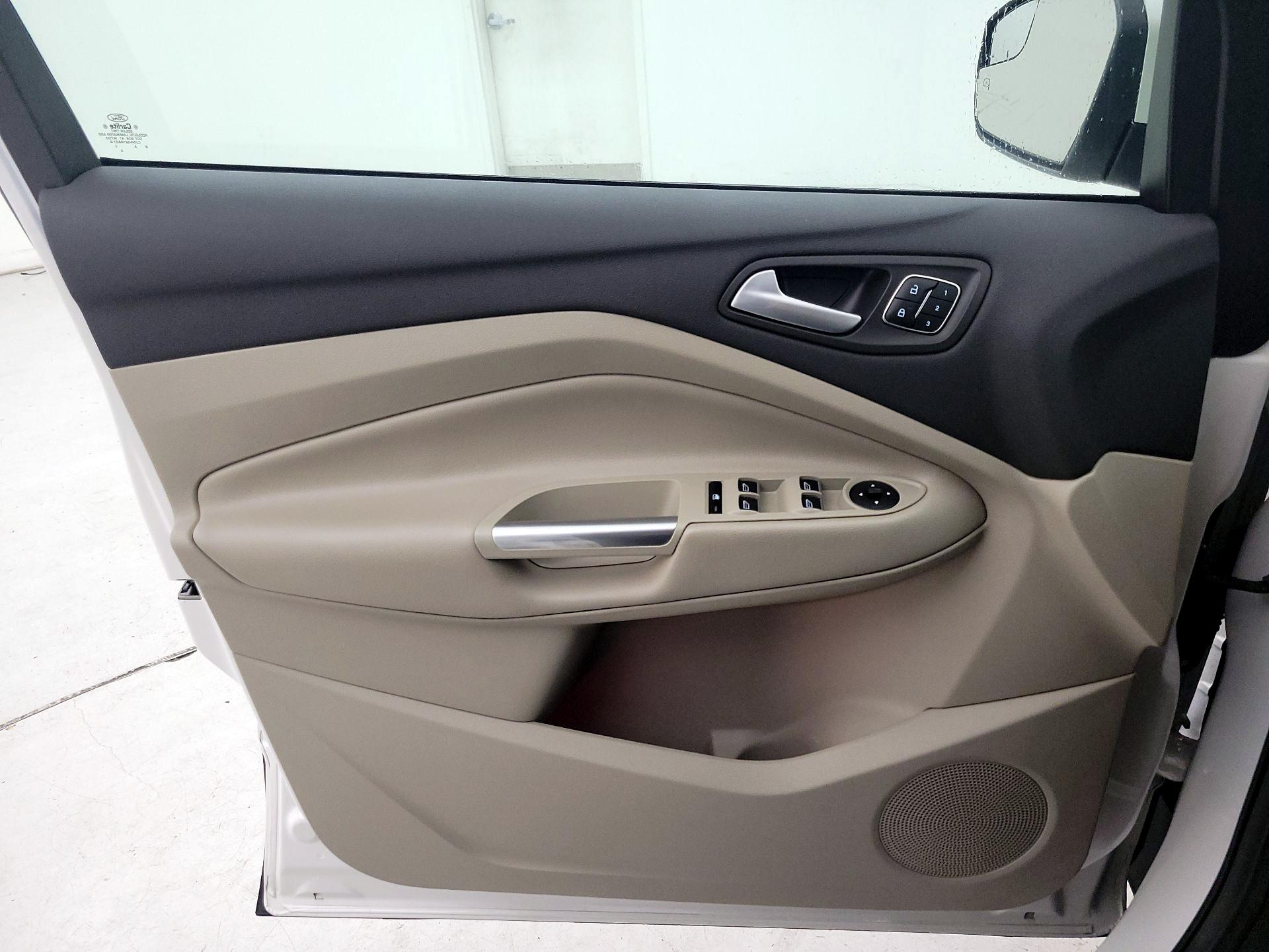 Thumbnail: 2019 Ford Escape - 12