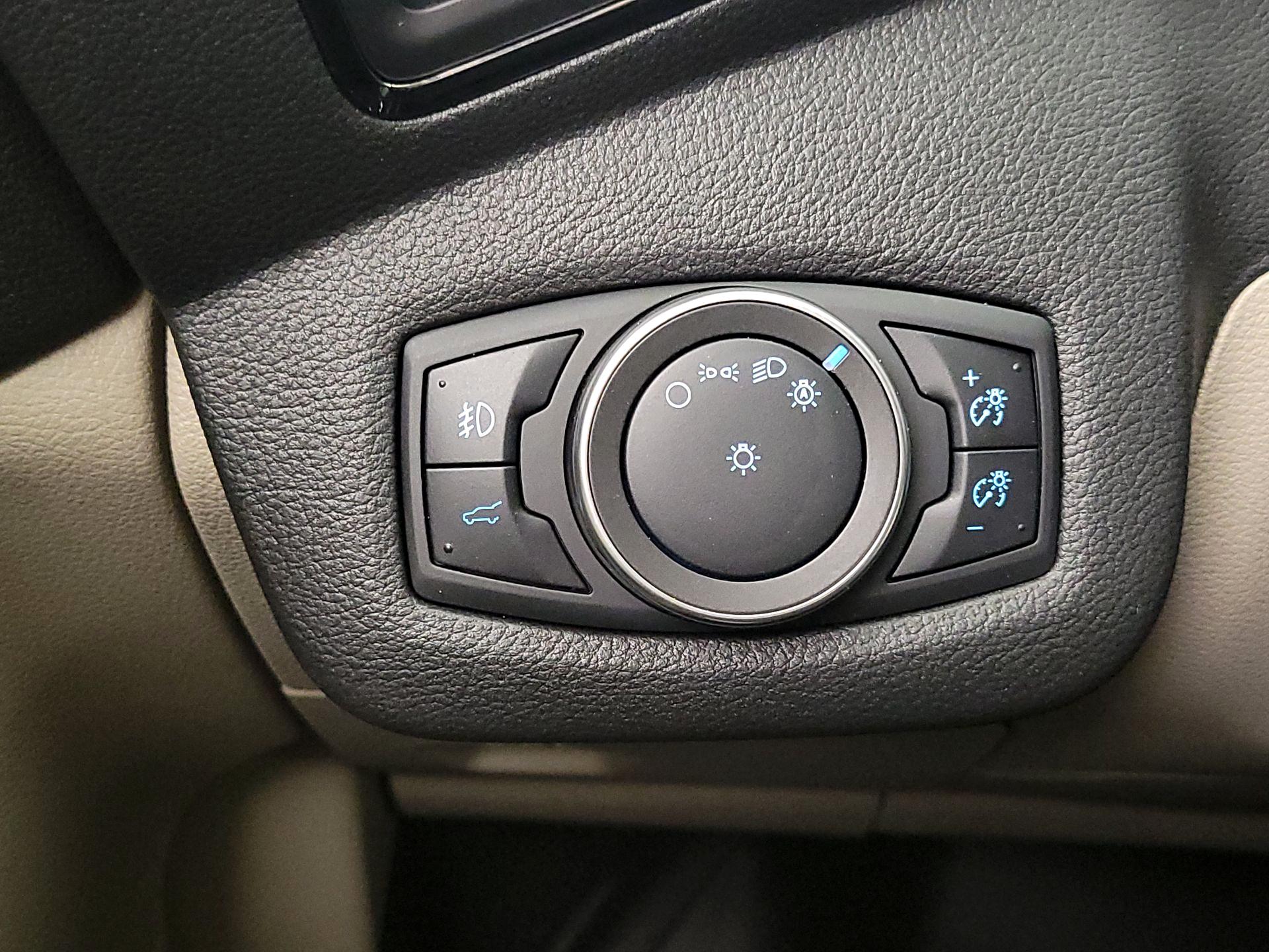 Thumbnail: 2019 Ford Escape - 13